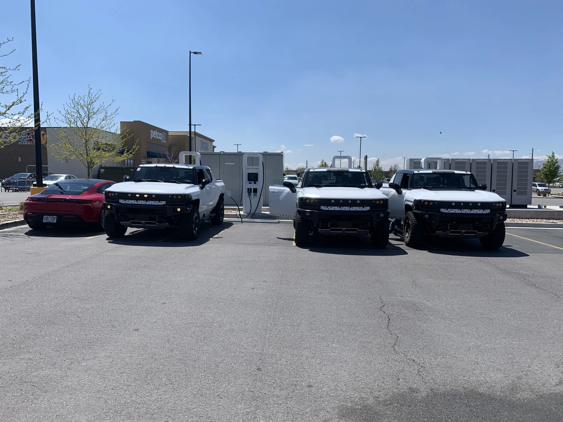 Electric Macan EV Spanish Fork EA chargers and a group of 3 test Hummer EV’ 3BA74599-6968-41E5-A57D-E3E2A8372B87