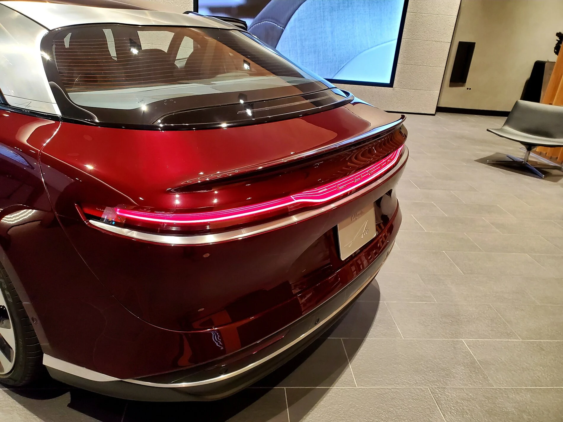 Electric Macan EV Lucid Air - Motor Trend Review 20210415_191543