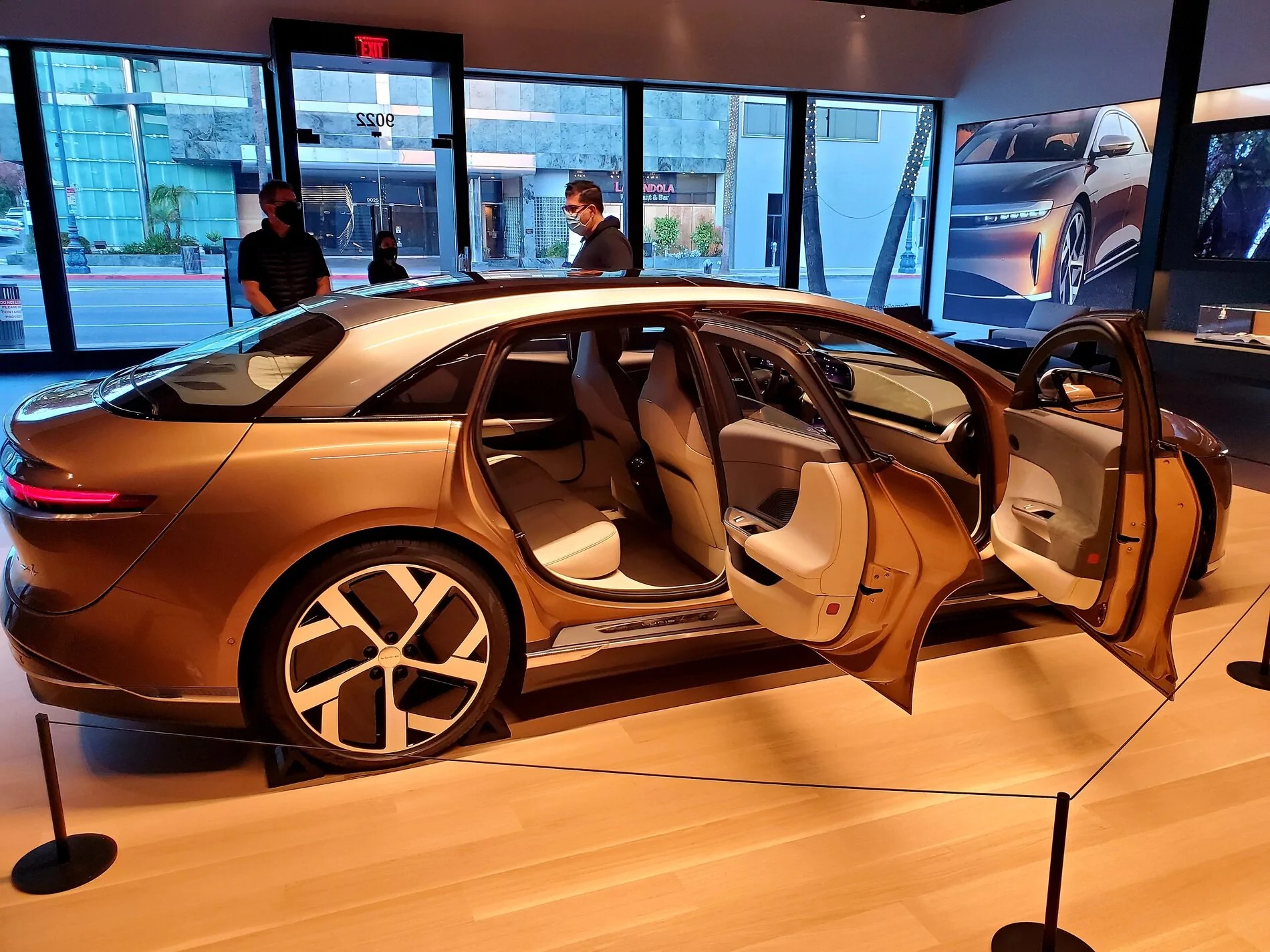 Electric Macan EV Lucid Air - Motor Trend Review 20201203_162937