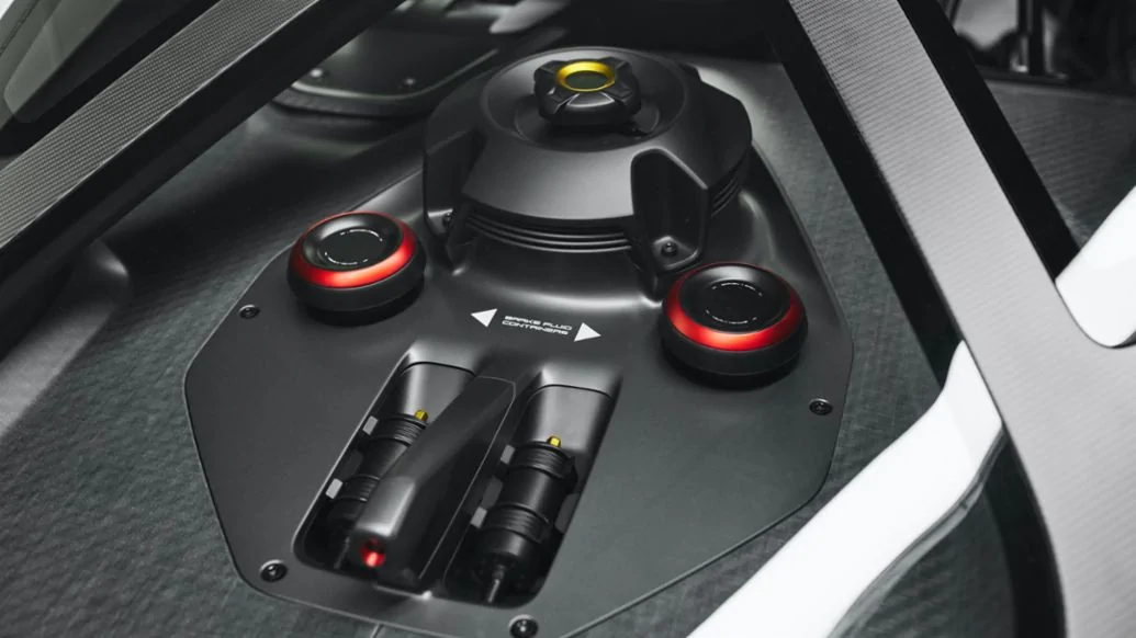 Electric Macan EV Porsche Announces Mission R EV Sports Car Concept 300821-Porsche0197LDN