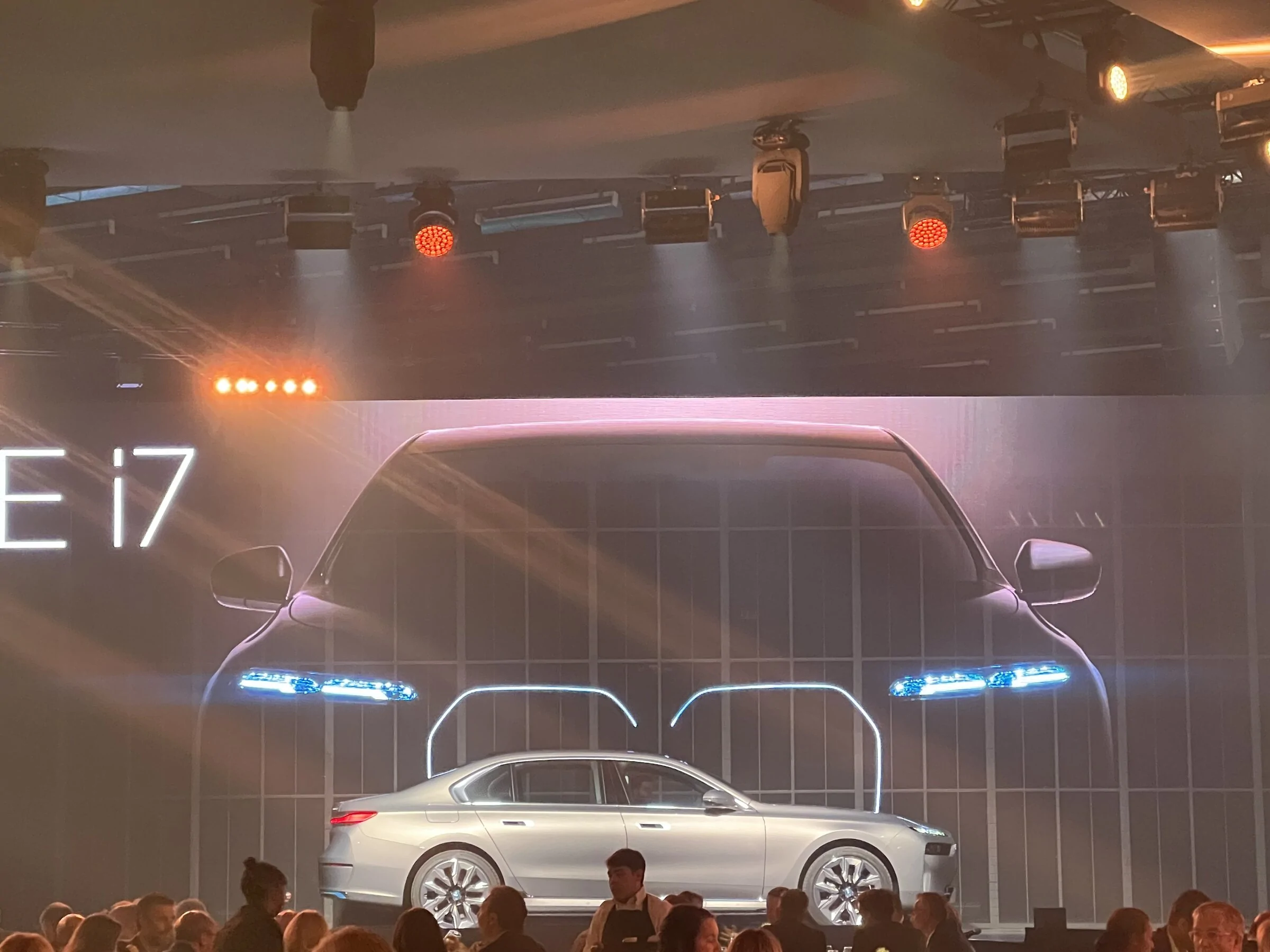 Electric Macan EV The New 7 Series BMW 412FD081-44CE-4061-A36D-788457B7EE4F