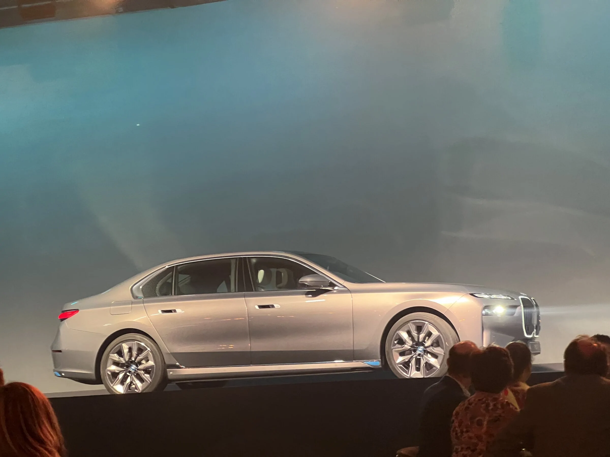 Electric Macan EV The New 7 Series BMW E2BA59AB-8B35-4806-A400-27669ADCC7CA