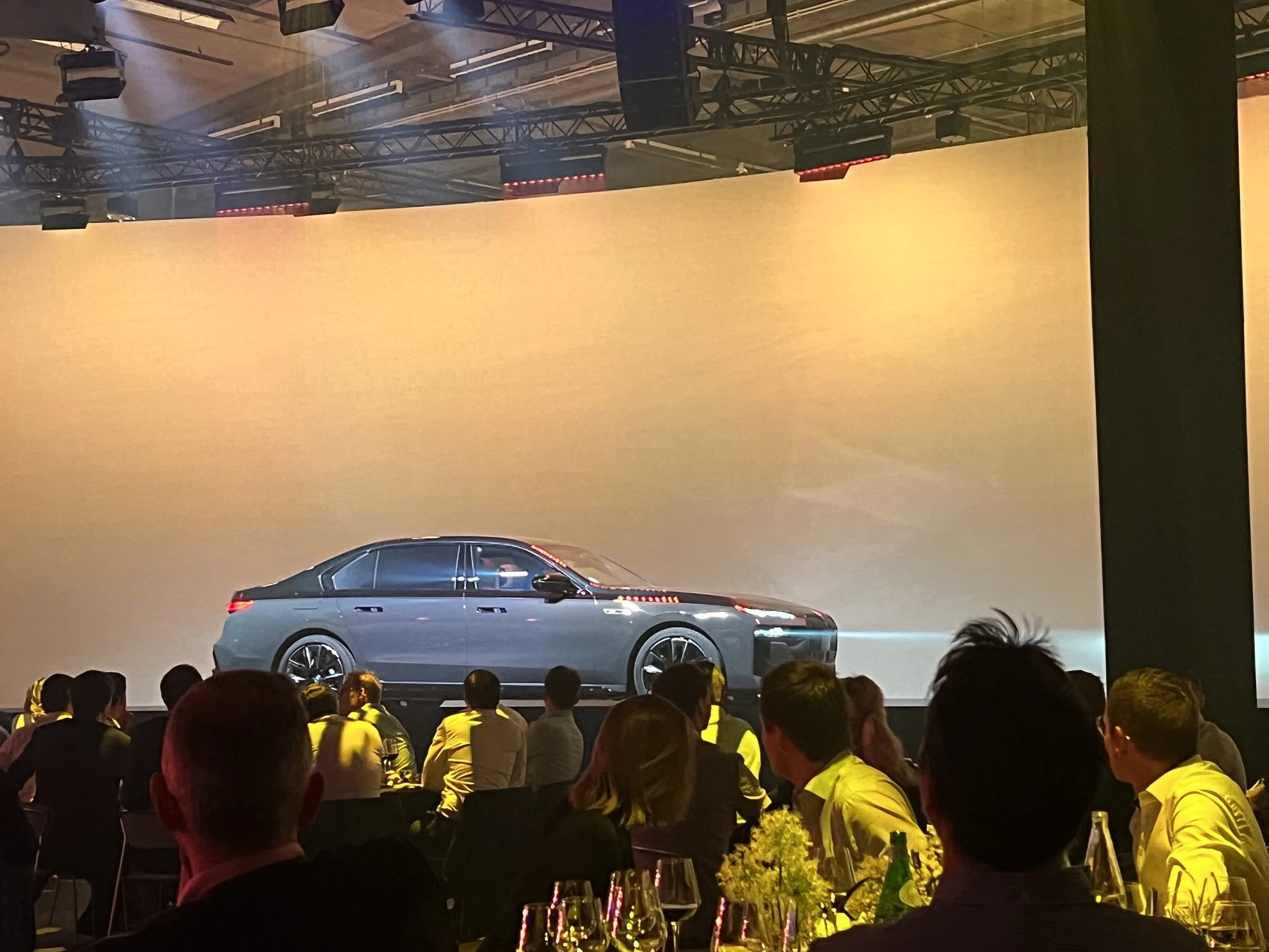 Electric Macan EV The New 7 Series BMW 6F07FC93-D1B1-454D-8A1B-94CED8147B51