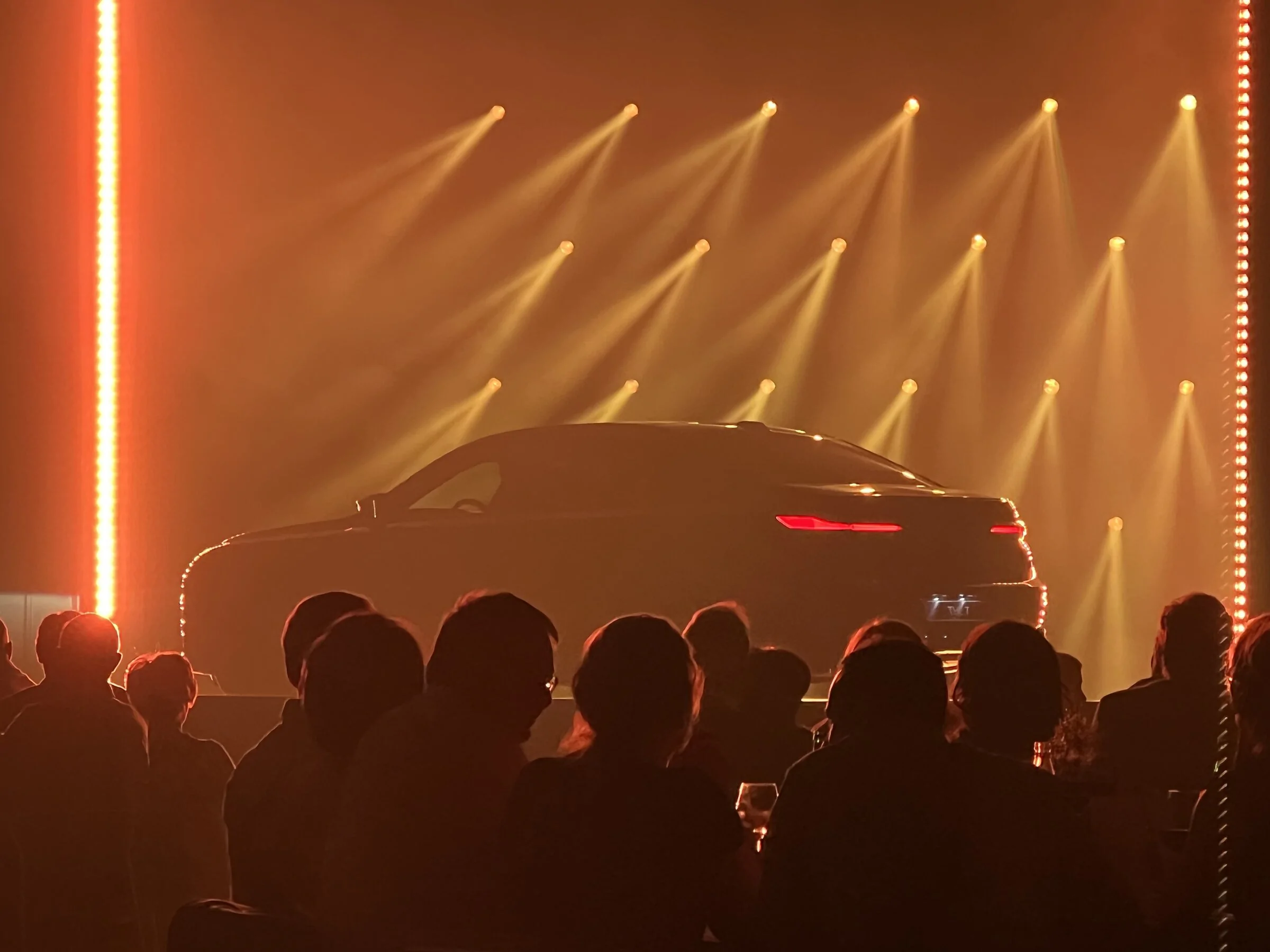 Electric Macan EV The New 7 Series BMW 5A9EE41F-628B-404D-AB75-7AB711EF81E5