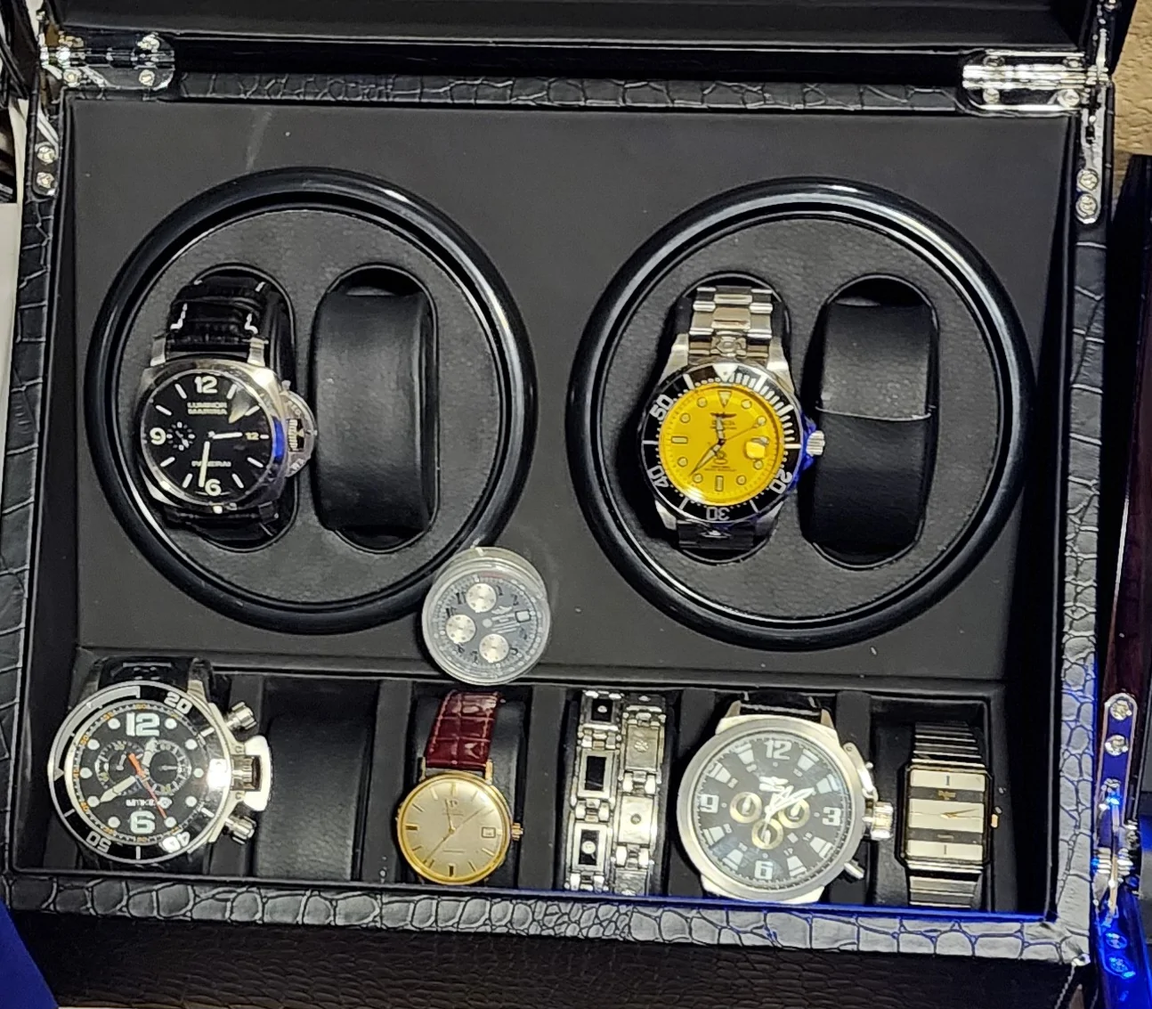 Electric Macan EV Watch collectors - let's talk watches here! 20221219_233811