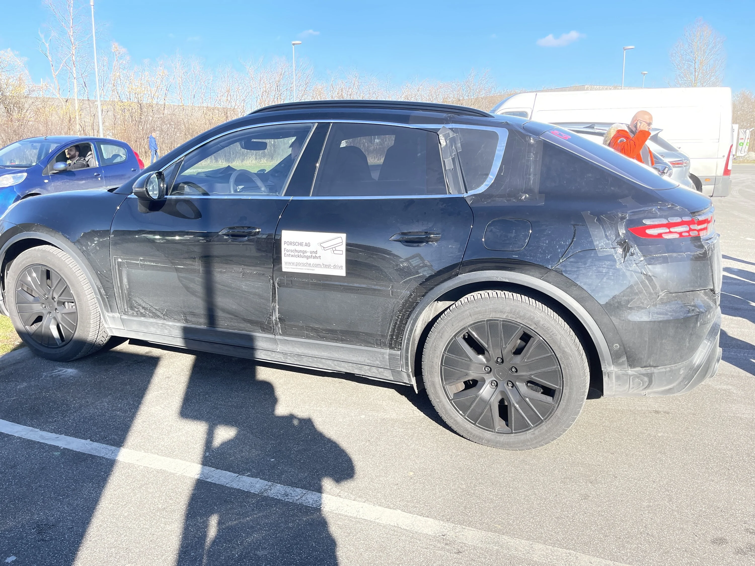 Electric Macan EV MacanE spottet in Denmark ED0F1FF5-5FCA-484F-ABB4-5BEF7F02699D