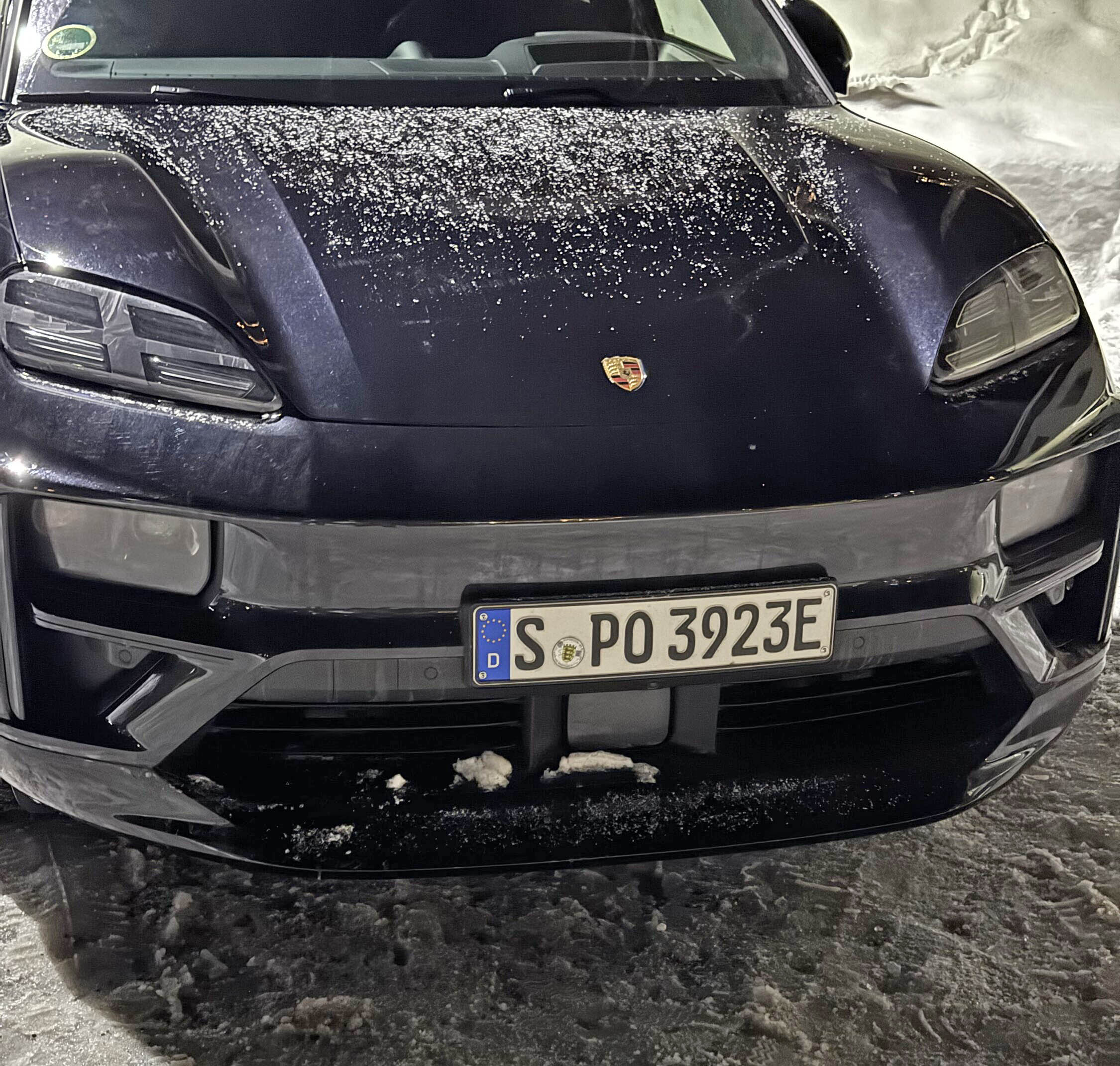 Electric Macan EV Spotted Macan EV in the wild! img_0503-jpe