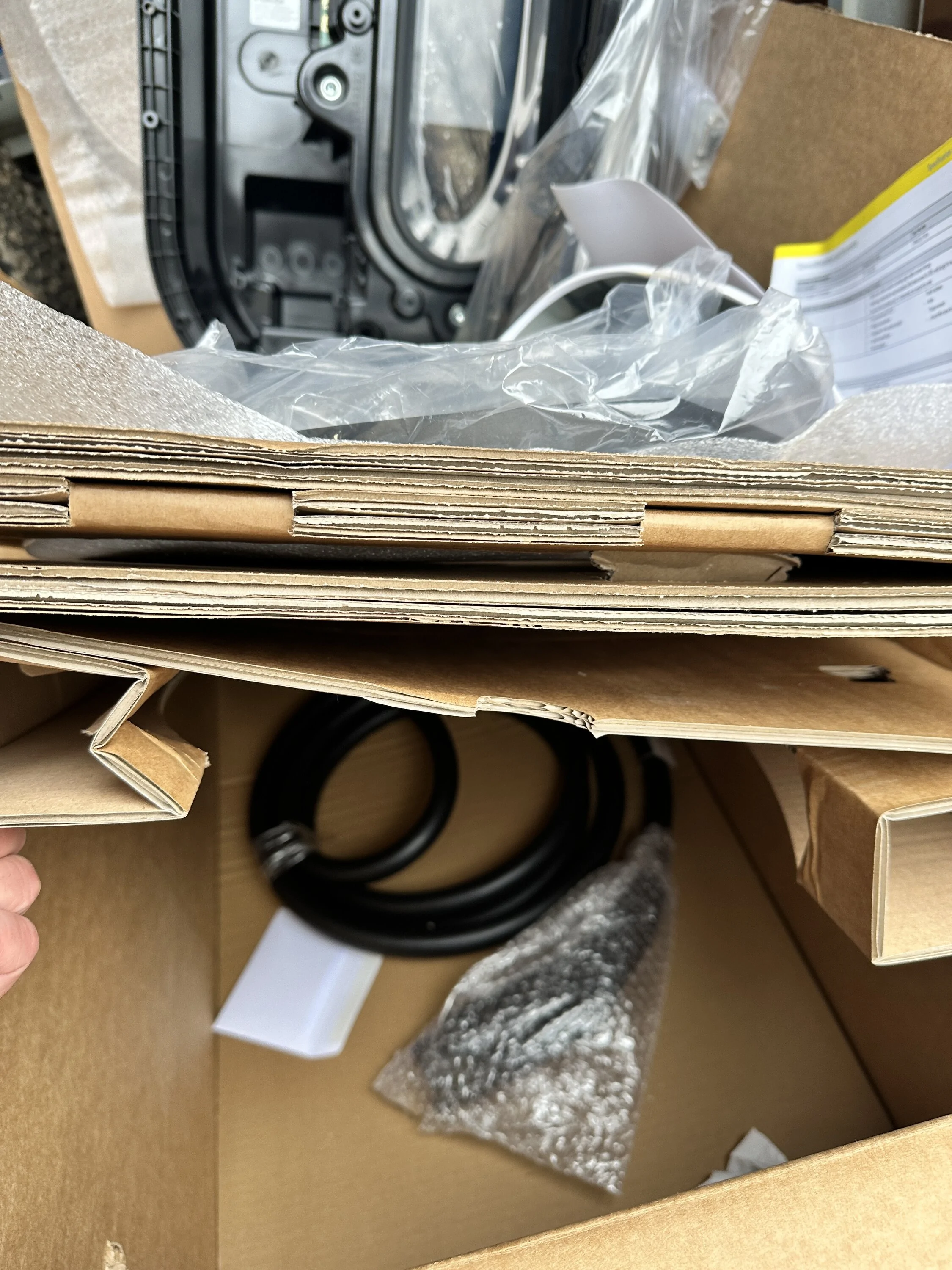 Electric Macan EV Porsche Wall Charger Connect-New In Box $750 plus shipping IMG_4687