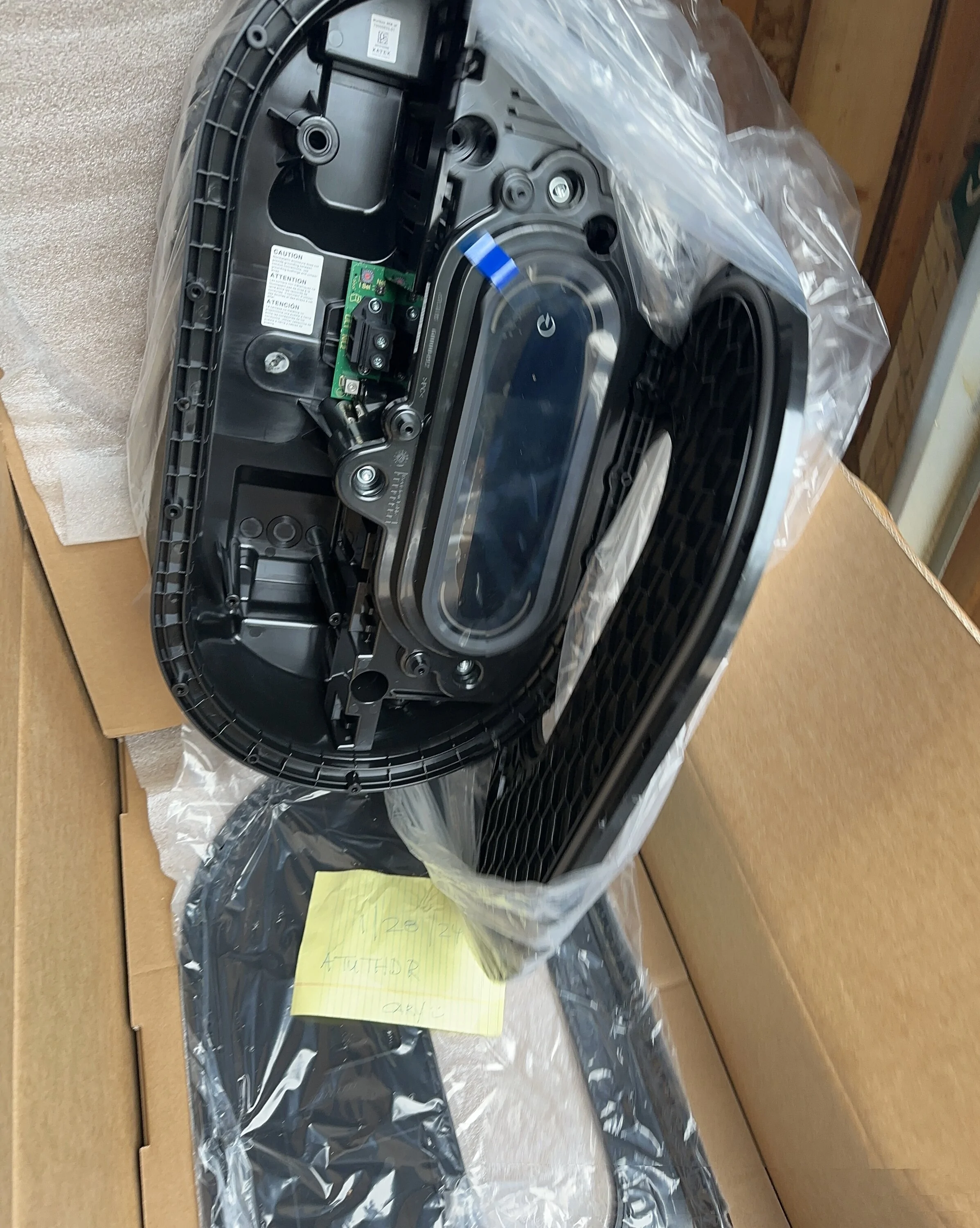 Electric Macan EV Porsche Wall Charger Connect-New In Box $750 plus shipping IMG_4686