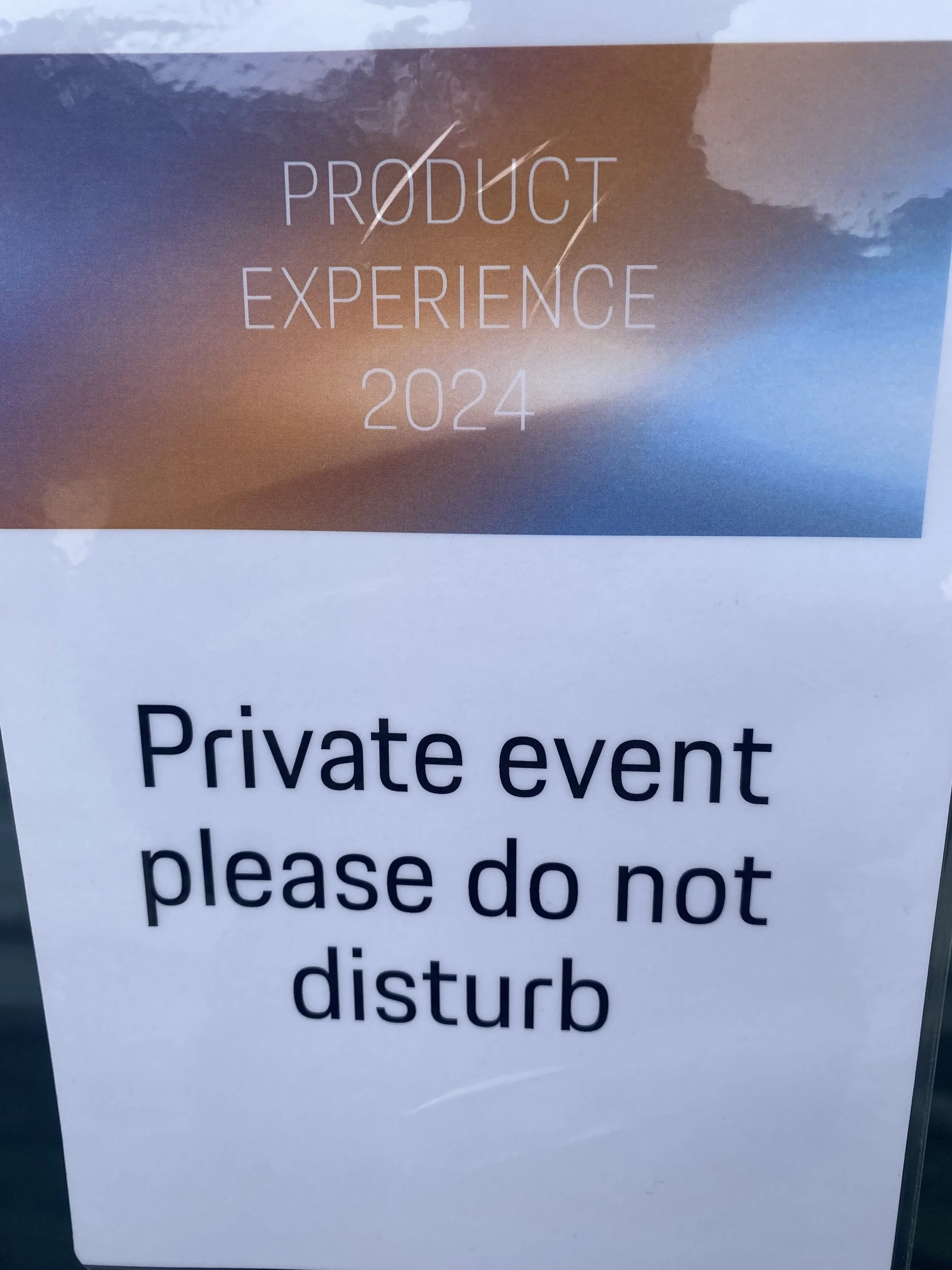 Electric Macan EV MACAN BEV spotted in Lisbon - Portugal IMG_1632