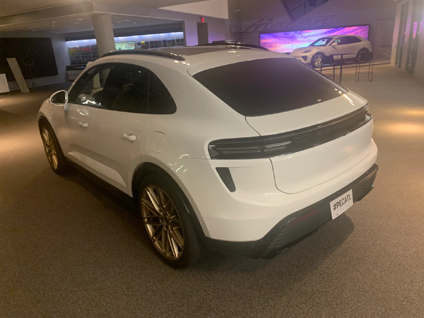 Electric Macan EV Test drive review of Macan EV @ PEC ATL Experience w/ comparison vs. ICE Macan IMG_1787