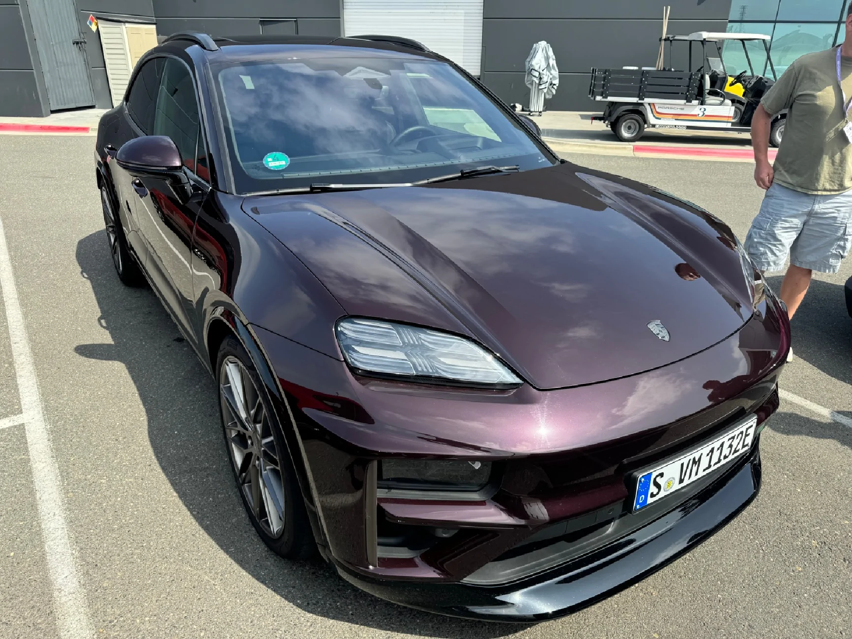 Electric Macan EV COPPER RUBY Macan EV Photos Thread Ruby Copper Metallic Macan EV 1 (1)