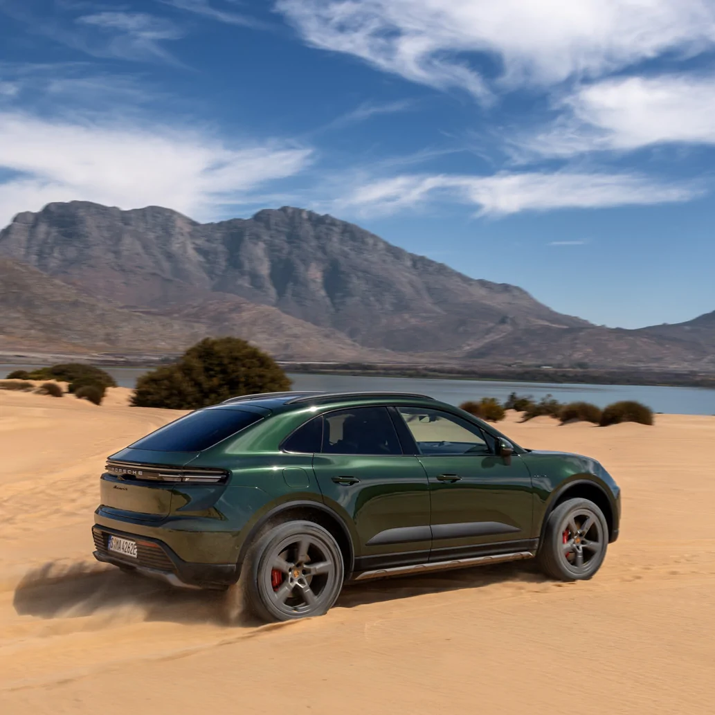 Electric Macan EV OAK GREEN Macan EV Photos Thread Oak Green Macan EV Electric color2