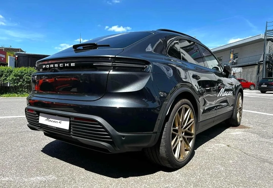 Electric Macan EV VOLCANO GREY Macan EV Photos Thread Electric Macan EV Volcano Grey