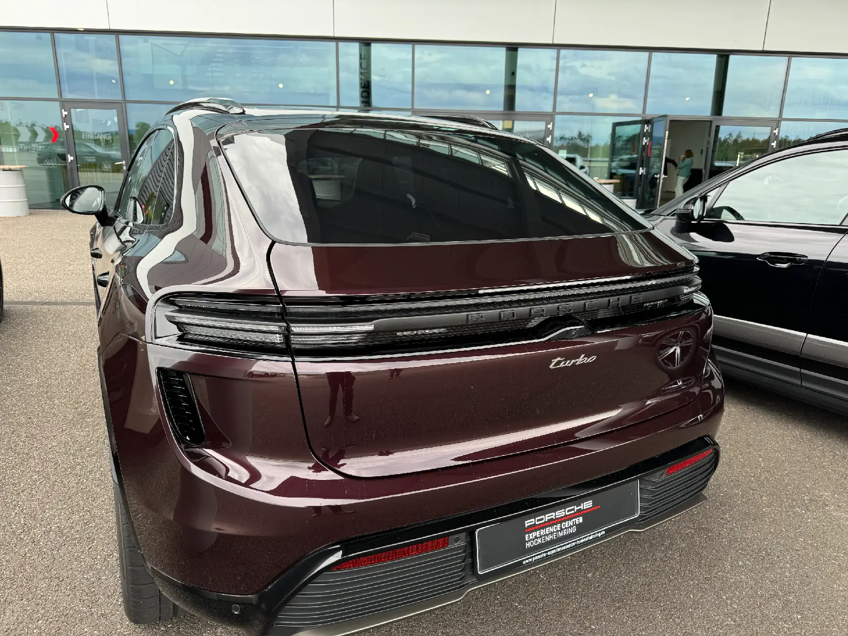 Electric Macan EV COPPER RUBY Macan EV Photos Thread IMG_5874