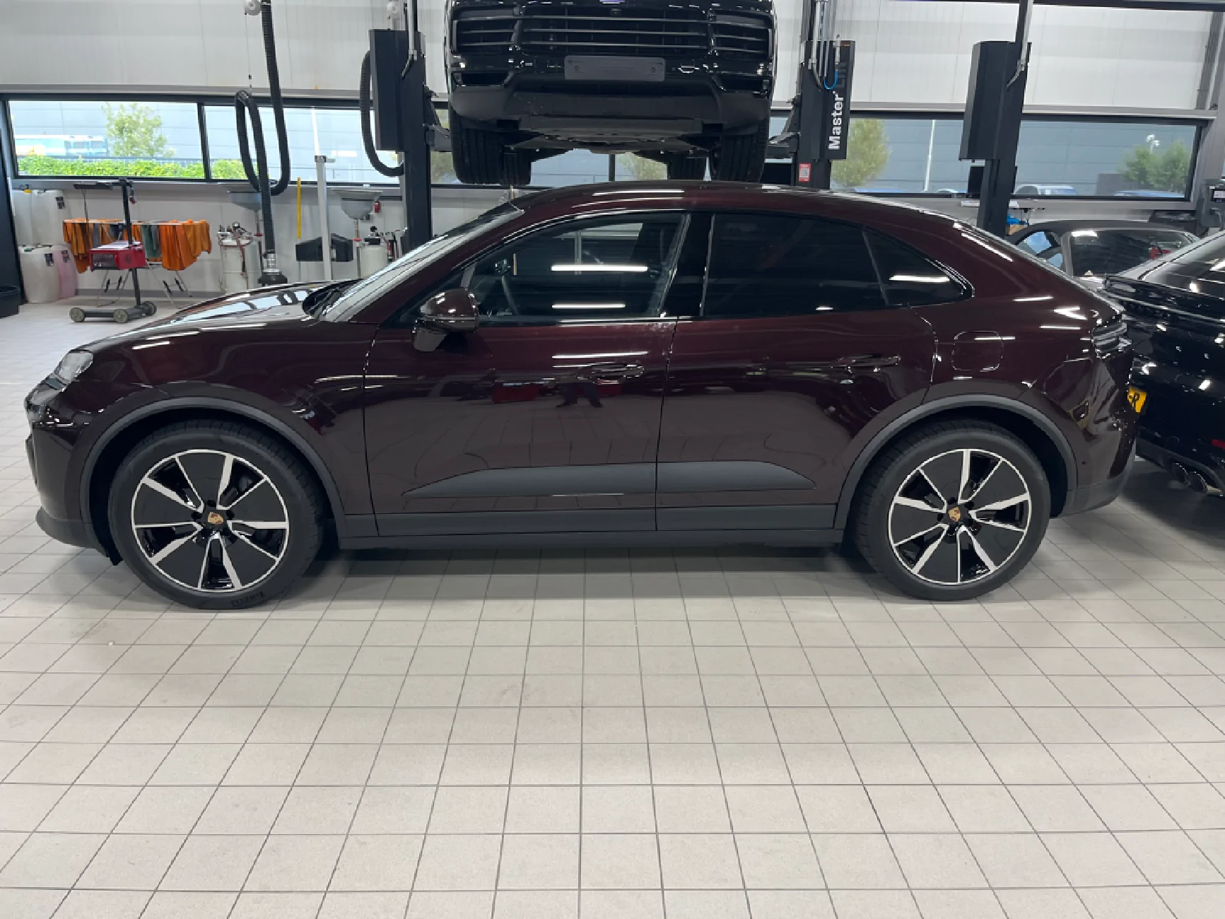 Electric Macan EV Placed your Macan EV order? Post your configuration! 🙋🏻‍♂️ IMG_2764