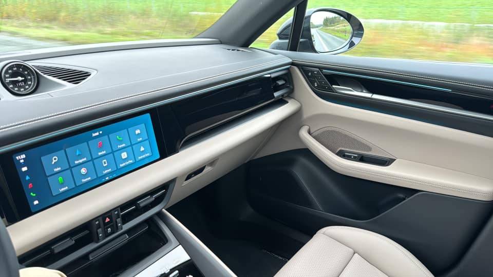 Electric Macan EV First Delivery (Customer) of Macan EV today Sep 18! 👍 interior