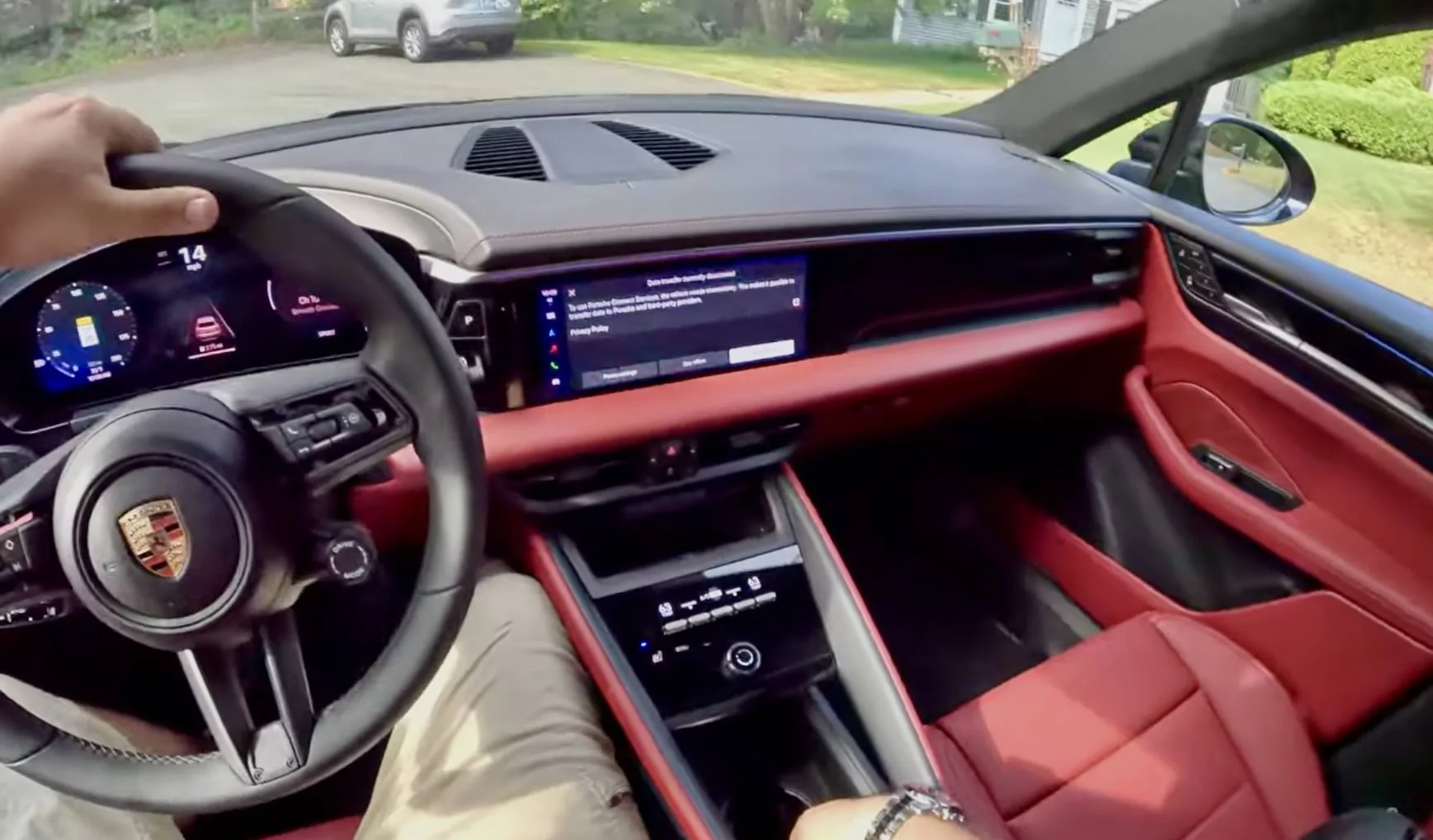 Electric Macan EV New: Black Macan 4 Video Review IMG_5195