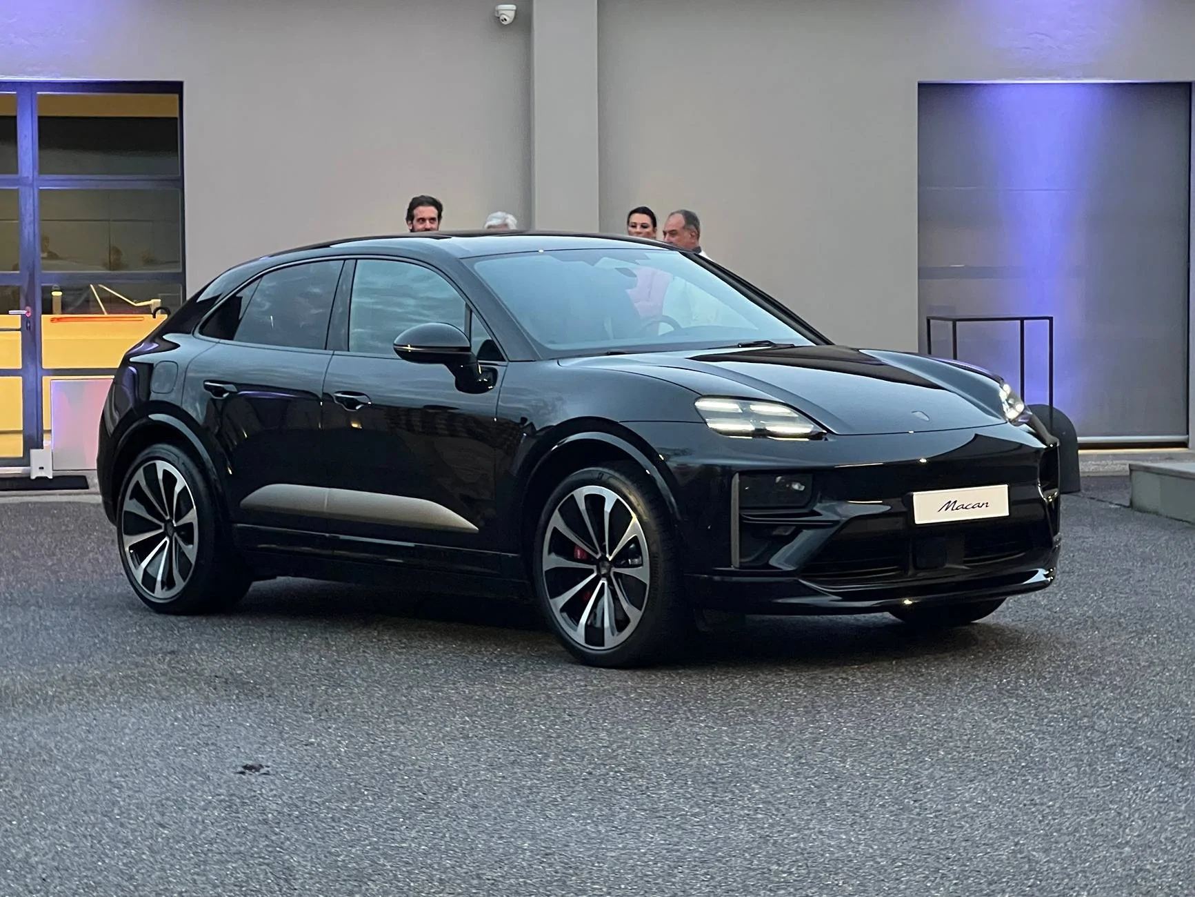 Electric Macan EV Italian official unveiling 2024 09 19 - Porsche Como IMG_4839