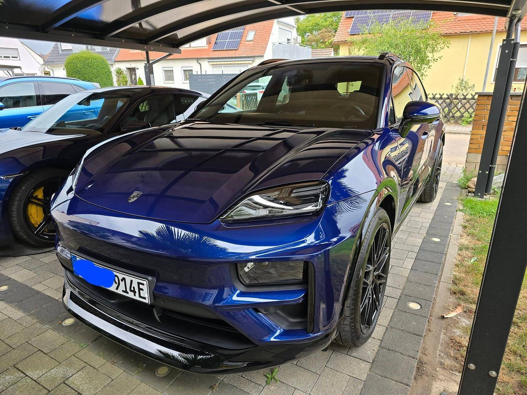 Electric Macan EV GENTIAN BLUE Macan EV Photos gentian blue macan turbo ev