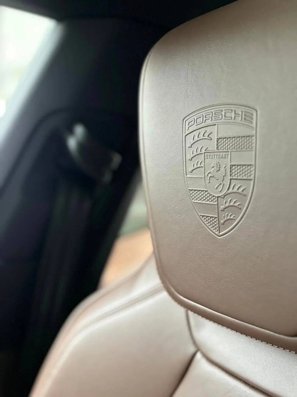 Electric Macan EV BLACK & JET BLACK METALLIC Macan EV Photos Thread truffle brown interior macan ev electric 5