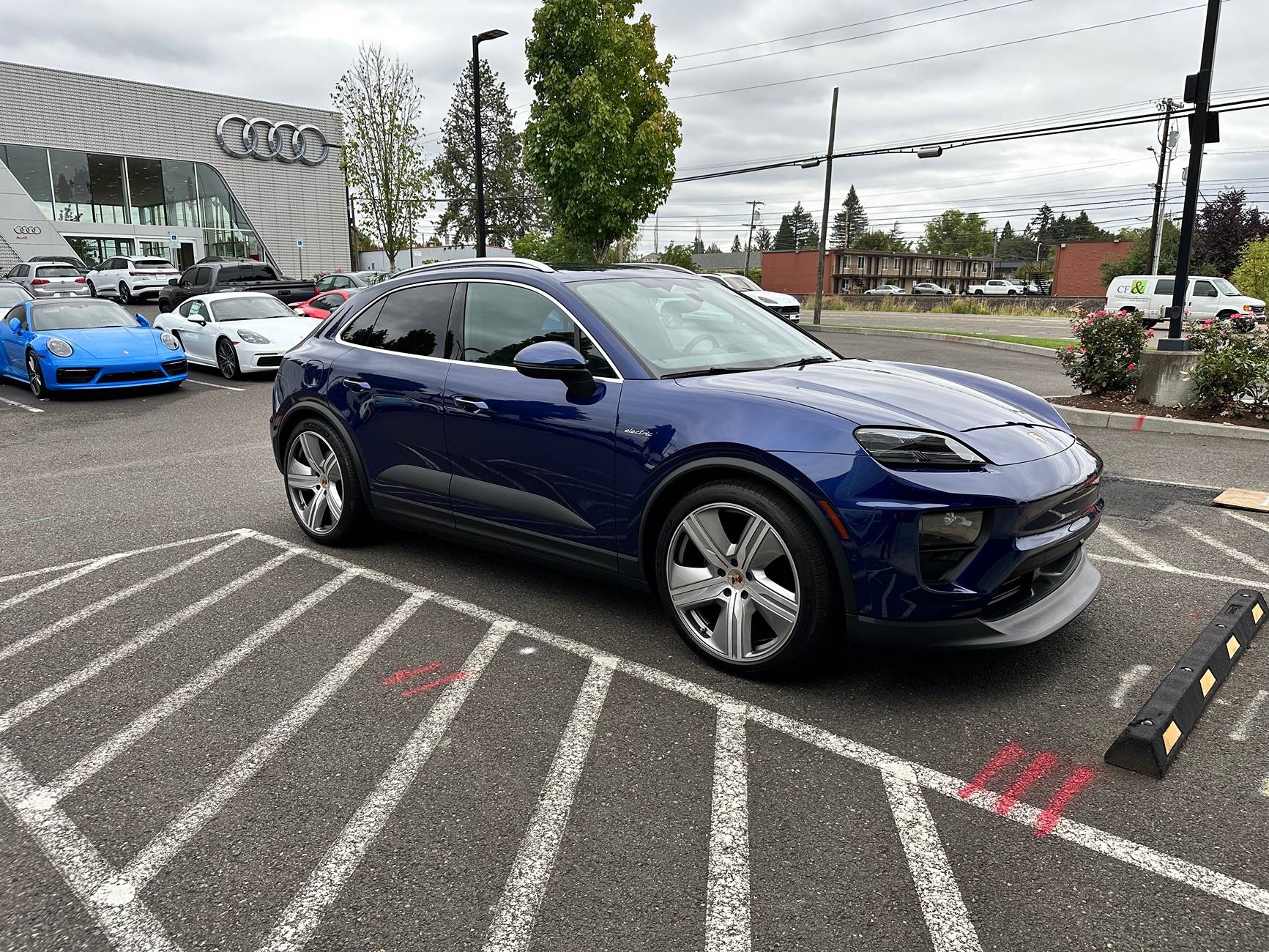 Electric Macan EV Post dealerships / locations with Macan EV available for public viewing 🙋🏻‍♂️ IMG_4590