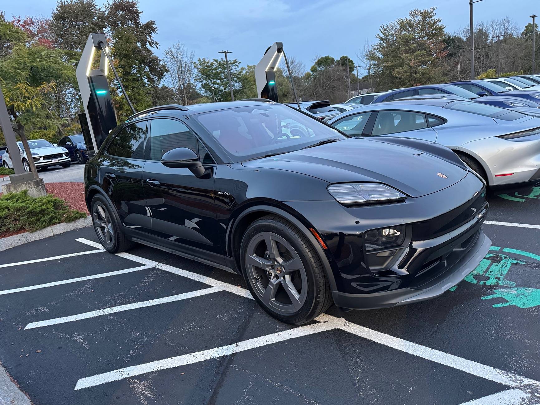 Electric Macan EV Post dealerships / locations with Macan EV available for public viewing 🙋🏻‍♂️ IMG_5341