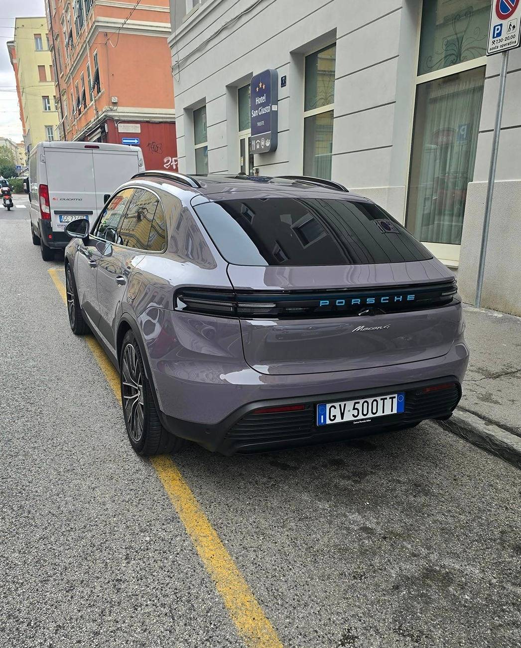 Electric Macan EV PROVENCE Macan EV Photos Thread 2024 Macan 4 EV Provence 2