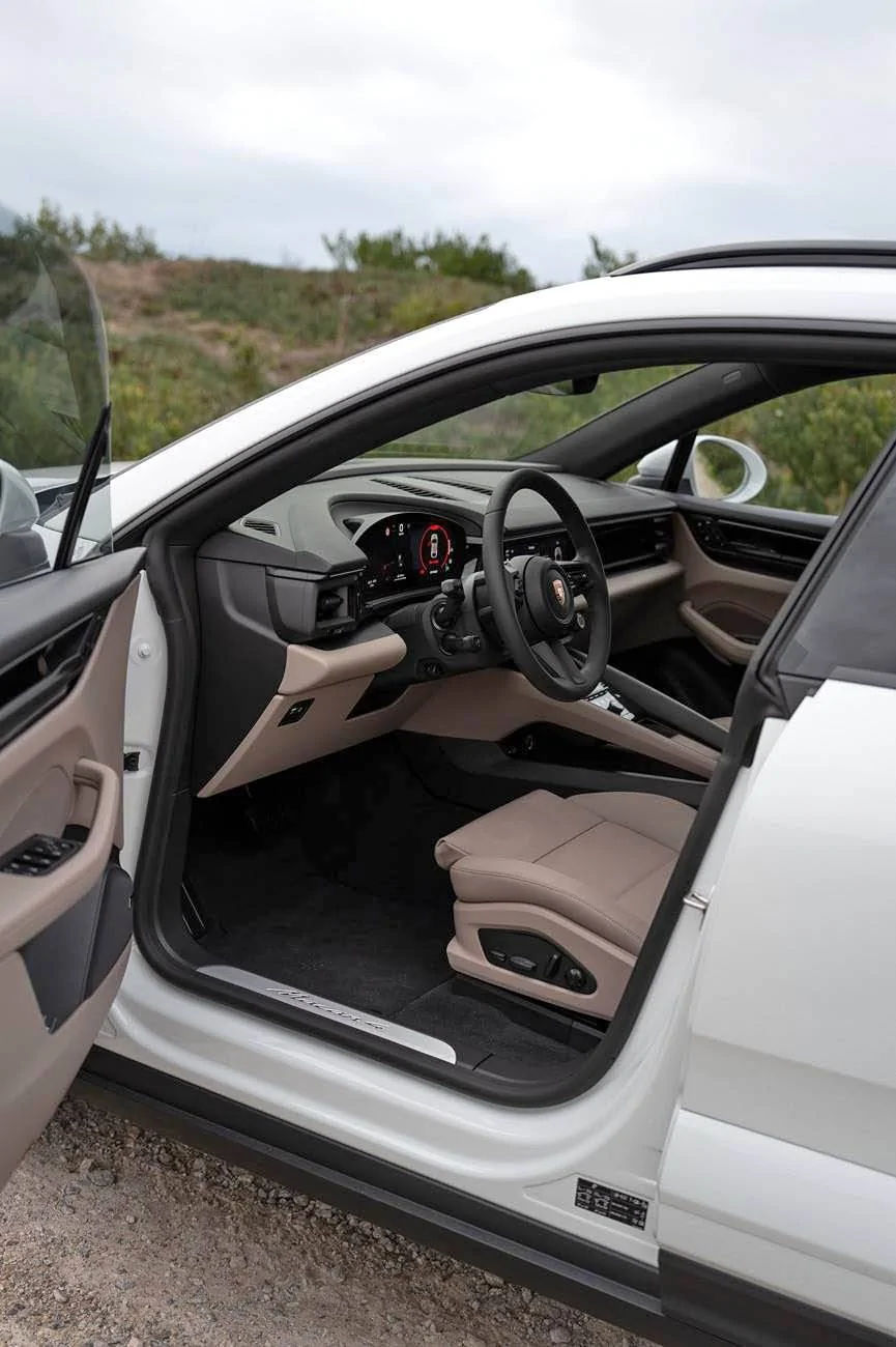 Electric Macan EV WHITE Macan EV Photos Thread do01010228-jpg
