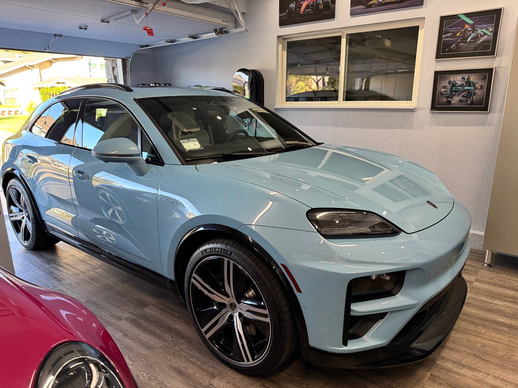 Electric Macan EV Turbo High-Gloss Black Trim in Satin PPF? IMG_4229