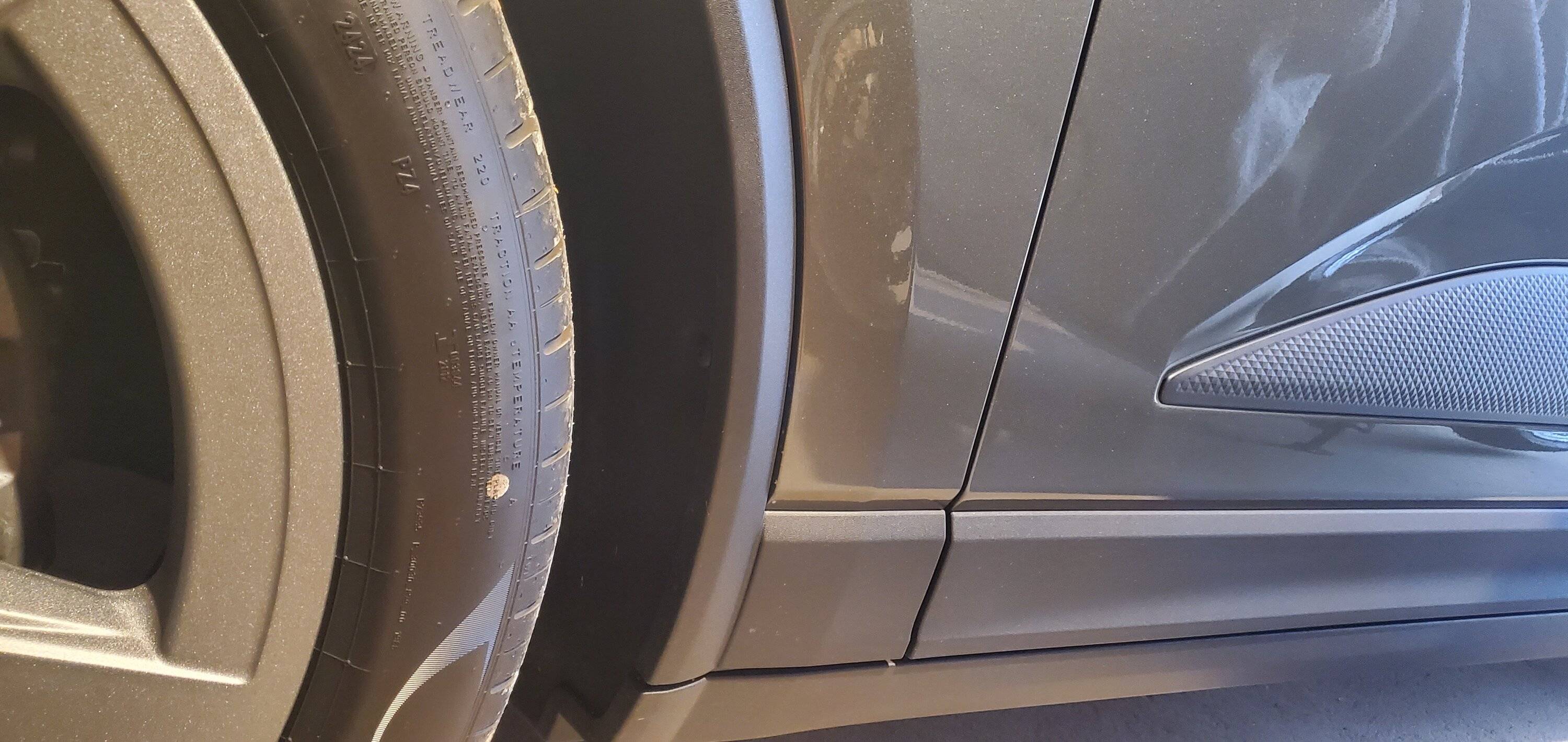 Electric Macan EV Textured side cladding 20241104_154926
