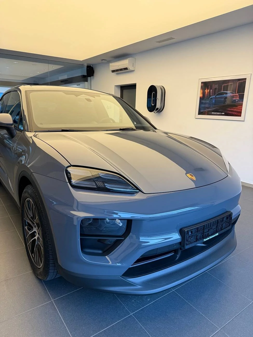 Electric Macan EV Just received my 4S Macan EV in Slate Grey Neo -- first impressions macan1