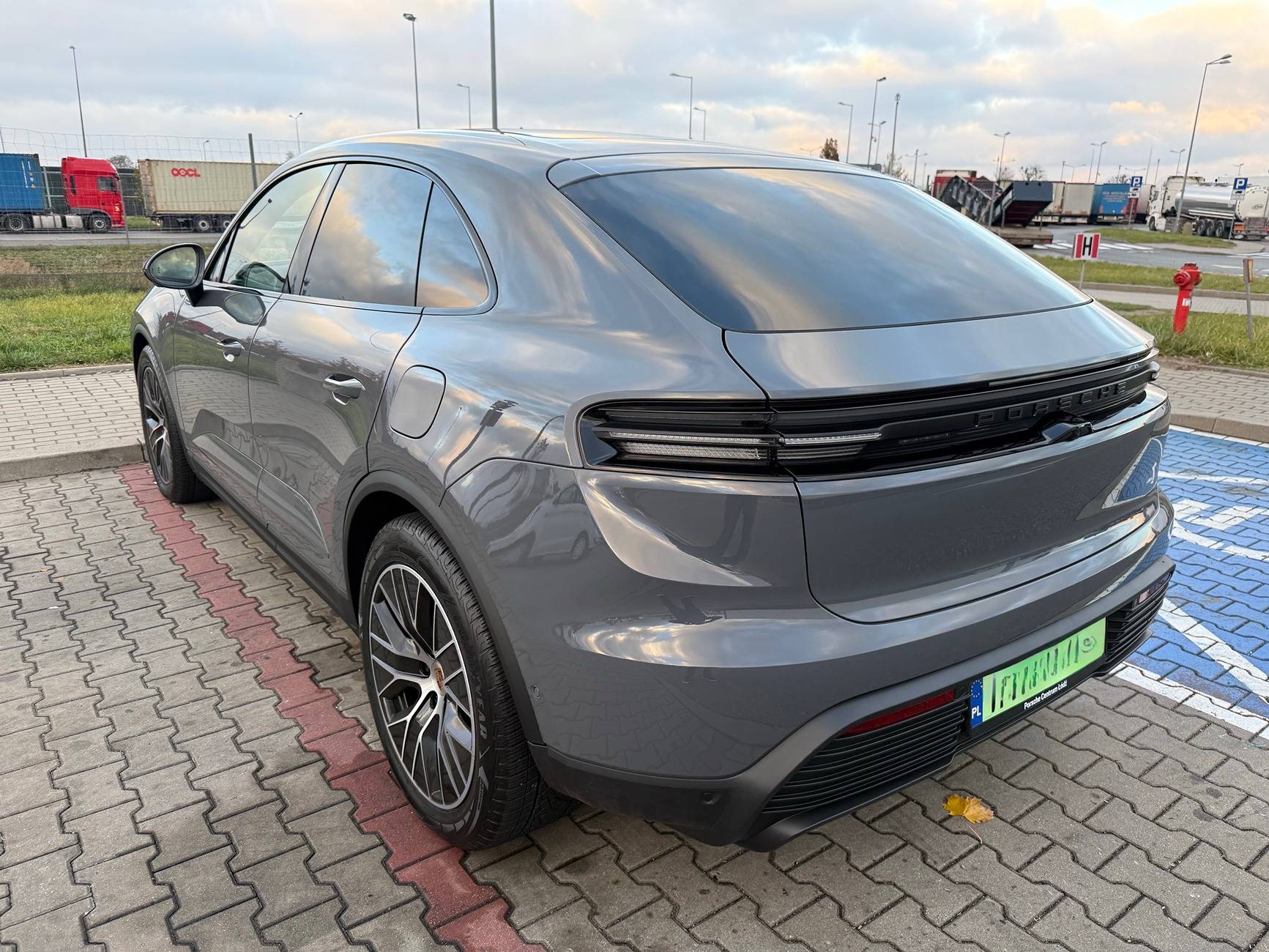 Electric Macan EV Just received my 4S Macan EV in Slate Grey Neo -- first impressions macan3