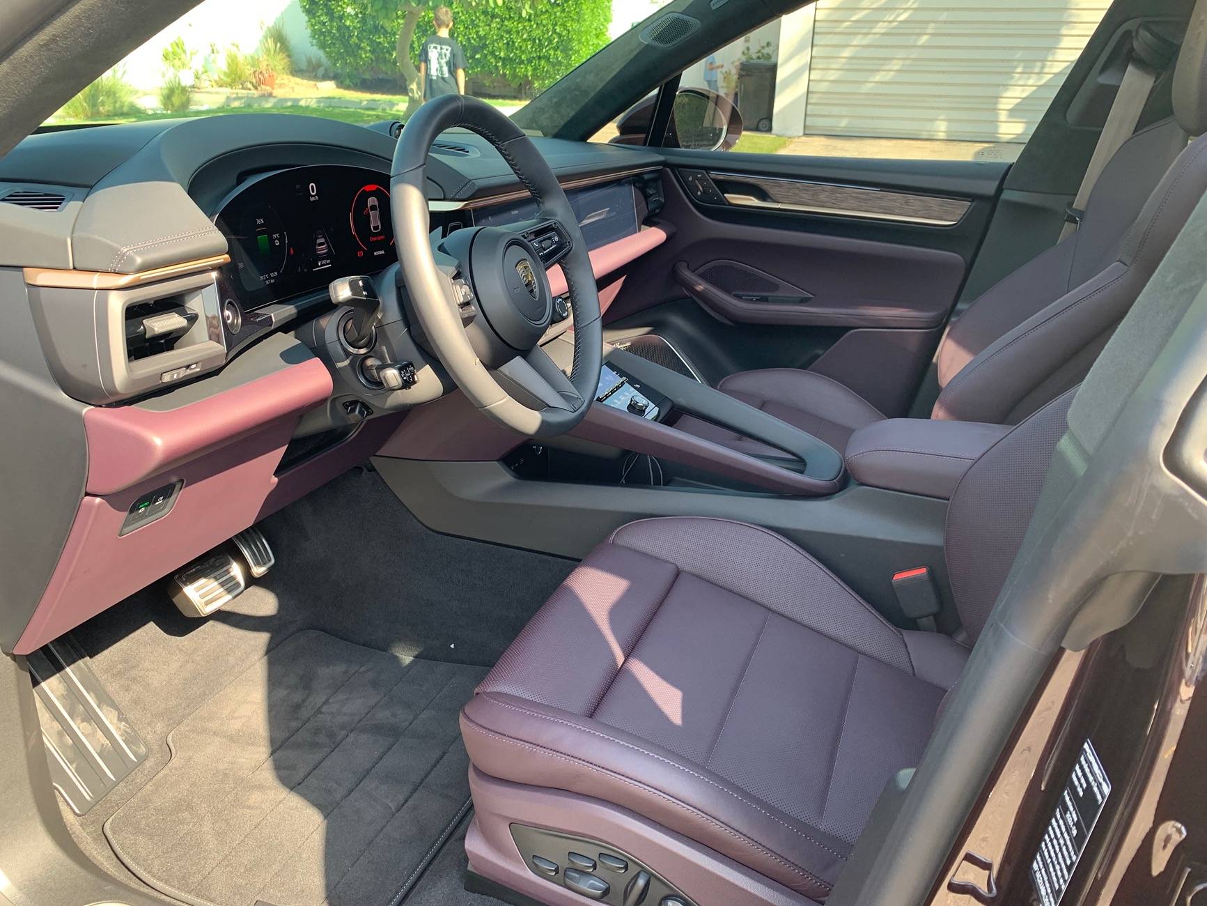 Electric Macan EV COPPER RUBY Macan EV Photos Thread IMG_8203