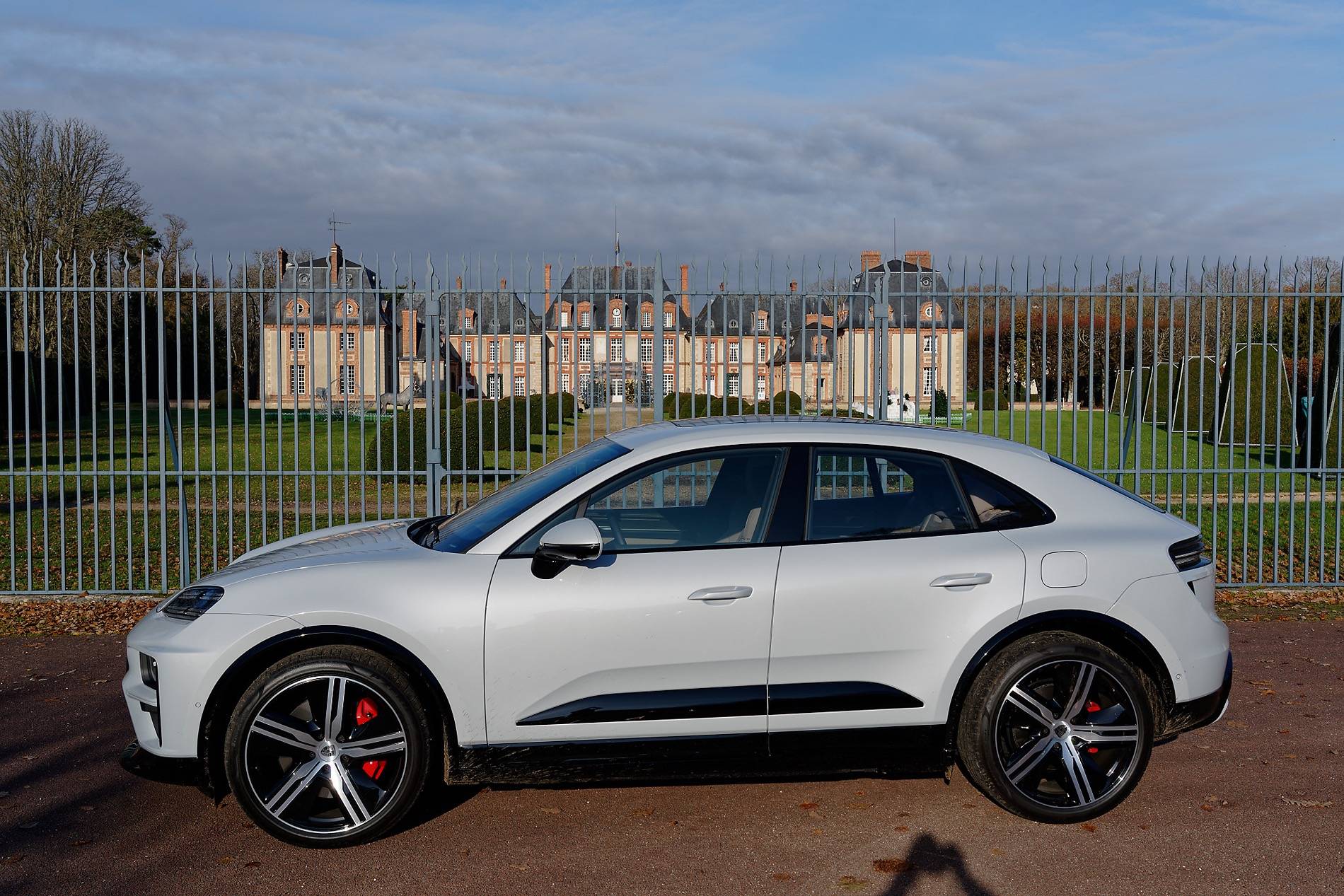 Electric Macan EV Random daily Macan EV photos - post yours! 🤳 DSC09310_DxO