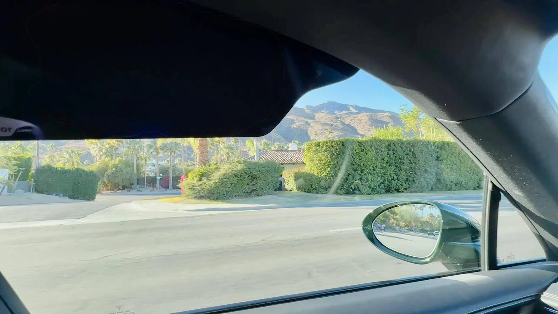 Electric Macan EV My biggest disappointment:  The Sun Visor 1734714564531-an