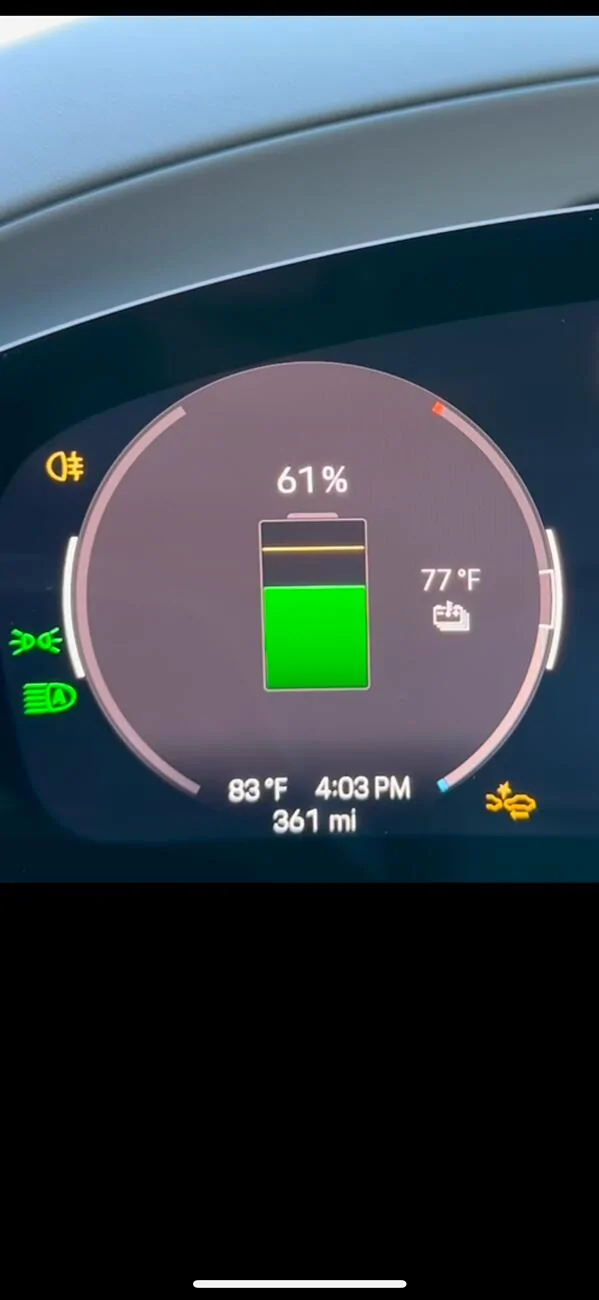 Electric Macan EV Instrument Cluster Query | Battery / Loading information IMG_3681