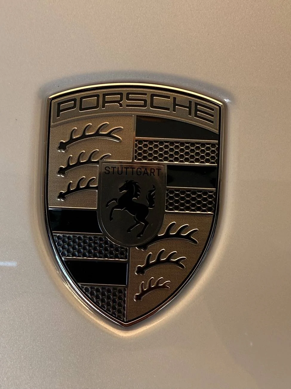 Electric Macan EV My new Ice Grey Turbo Macan EV IMG_0458