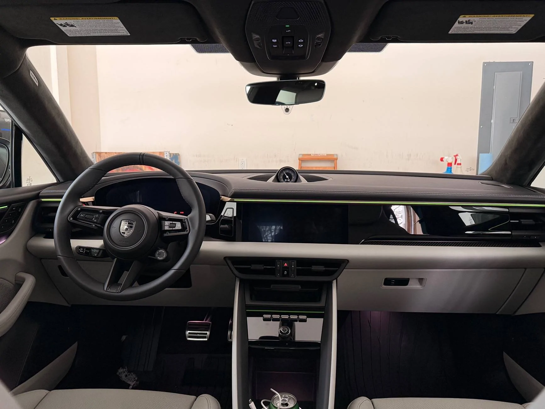 Electric Macan EV My new Ice Grey Turbo Macan EV IMG_0459