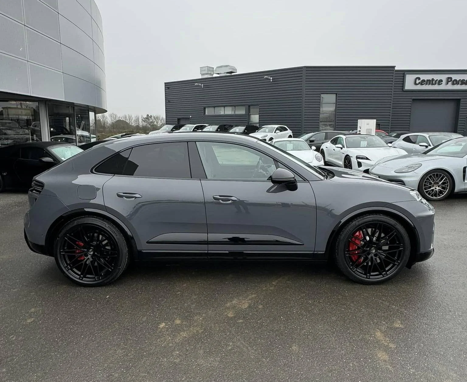 Electric Macan EV SLATE GREY NEO Macan EV Photos Thread 473801247_2826488954199563_1344945052581578821_n