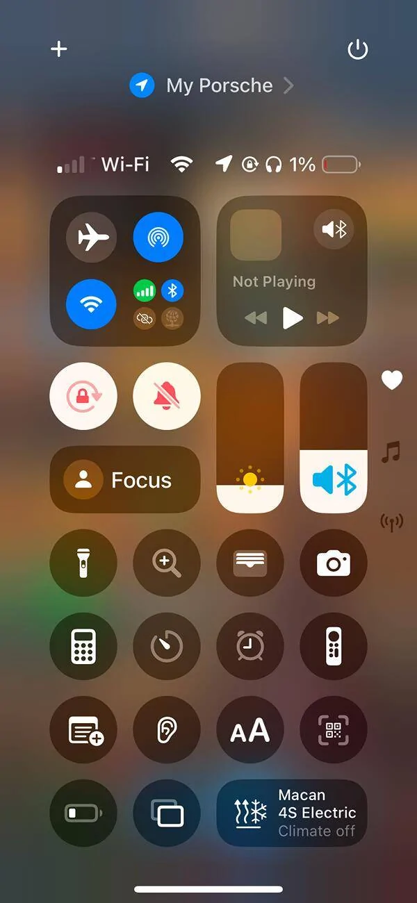 Electric Macan EV UPDATE: New My Porsche app version (14.0.2) now available. Fixes generic vehicle image problem IMG_1762