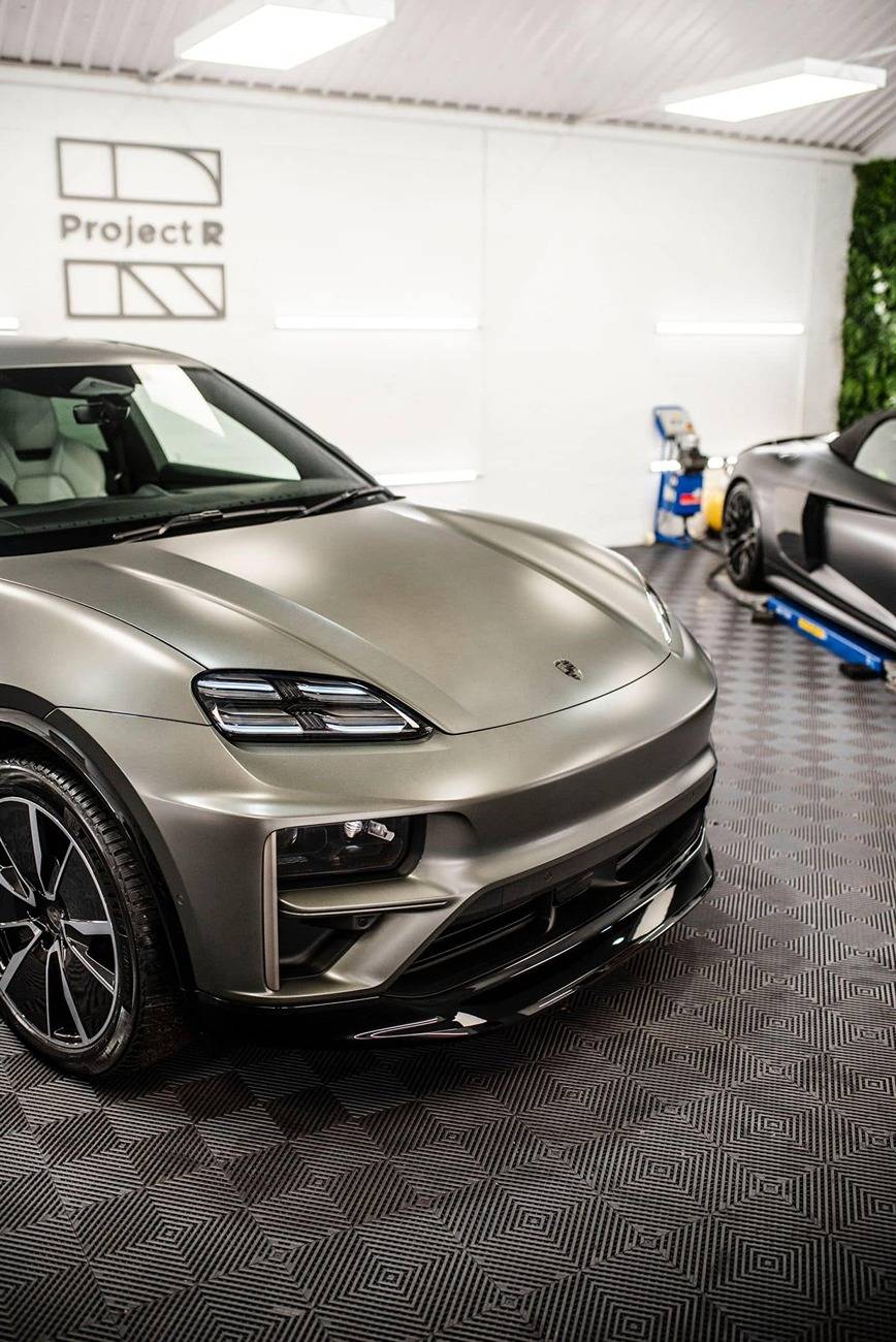 Electric Macan EV XPEL Stealth PPF on Aventurine Green Macan Turbo EV Electric 😍 XPEL Stealth PPF on Aventurine Green Macan EV Electric 2