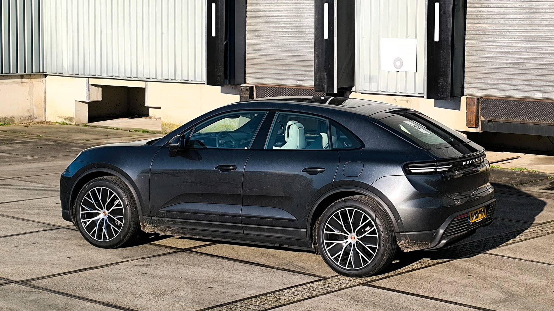 Electric Macan EV Random daily Macan EV photos - post yours! 🤳 IMG_20250201_150640