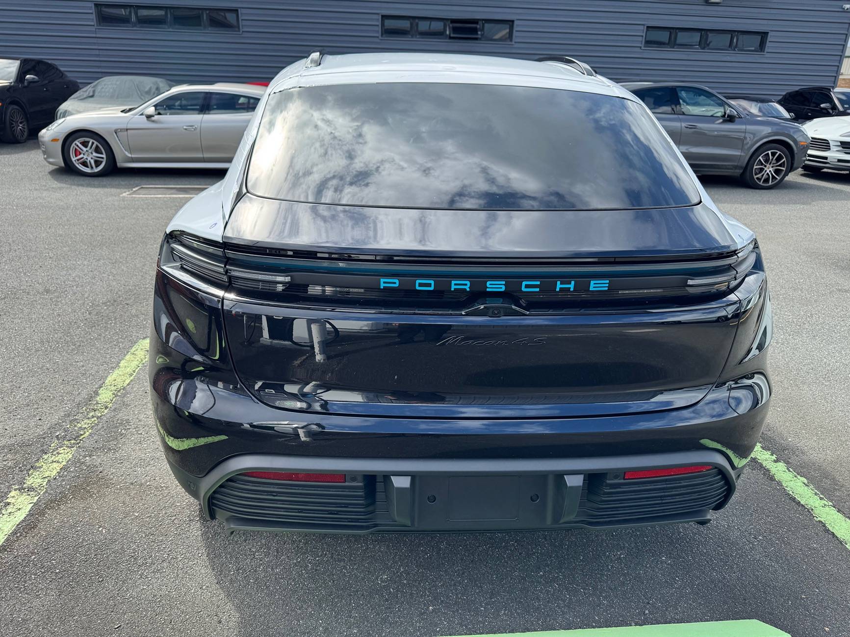 Electric Macan EV Expert configuration tips needed IMG_2731