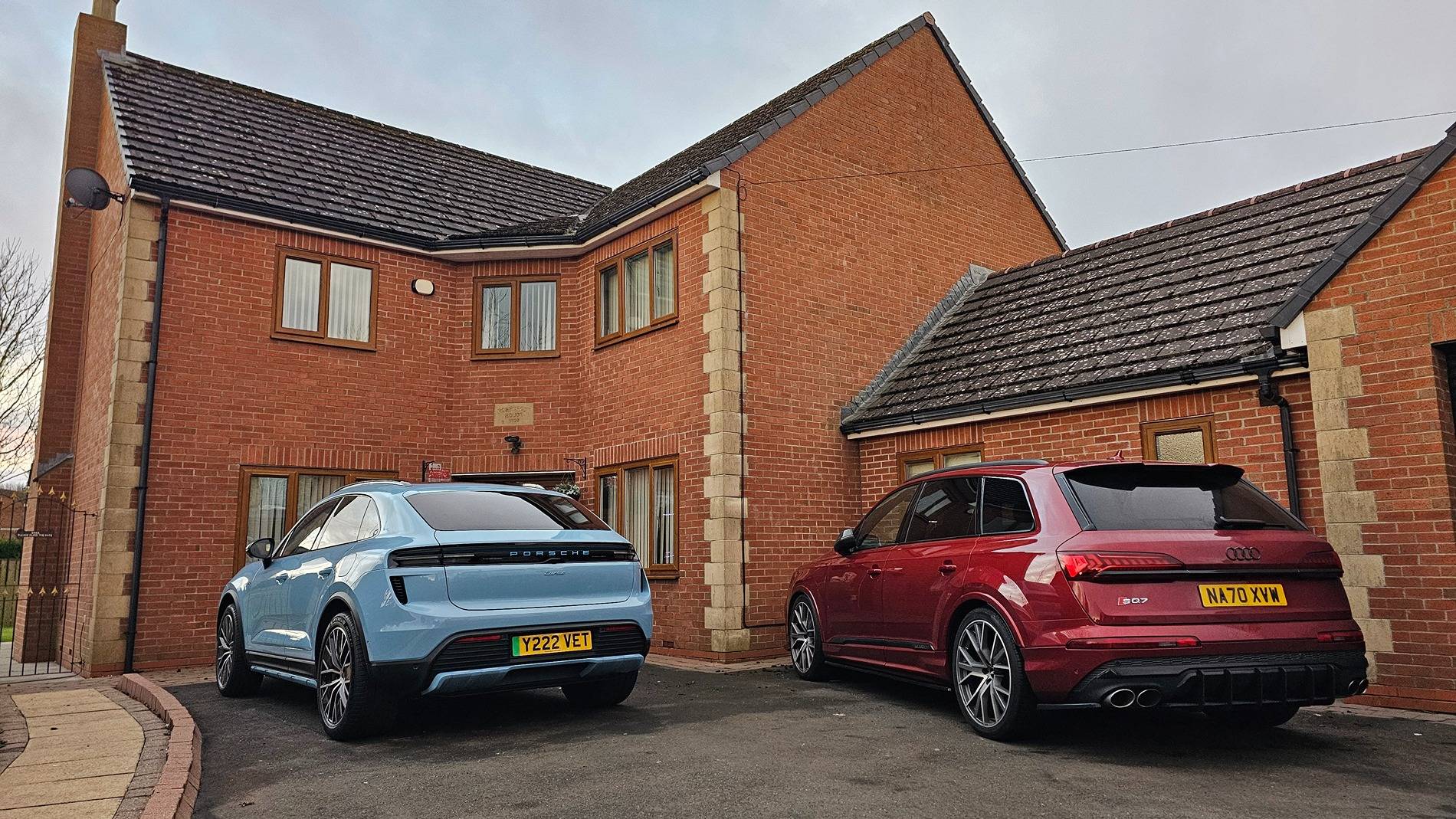 Electric Macan EV Random daily Macan EV photos - post yours! 🤳 1000091916