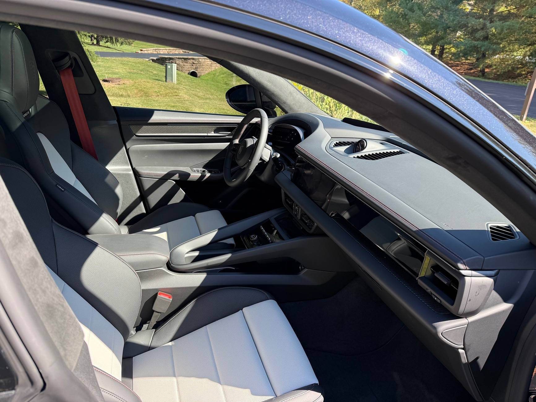Electric Macan EV Deviated Seat Centers and Stitching - Photos IMG_1020