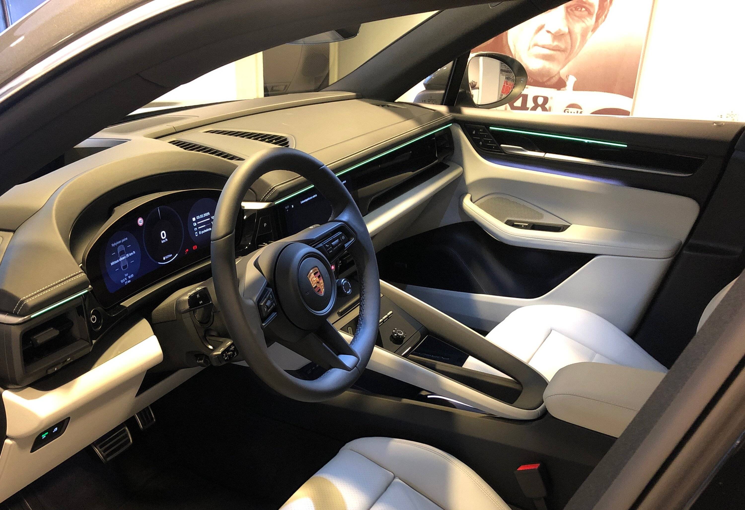 Electric Macan EV Received my 4S this week! macan_3.JPG