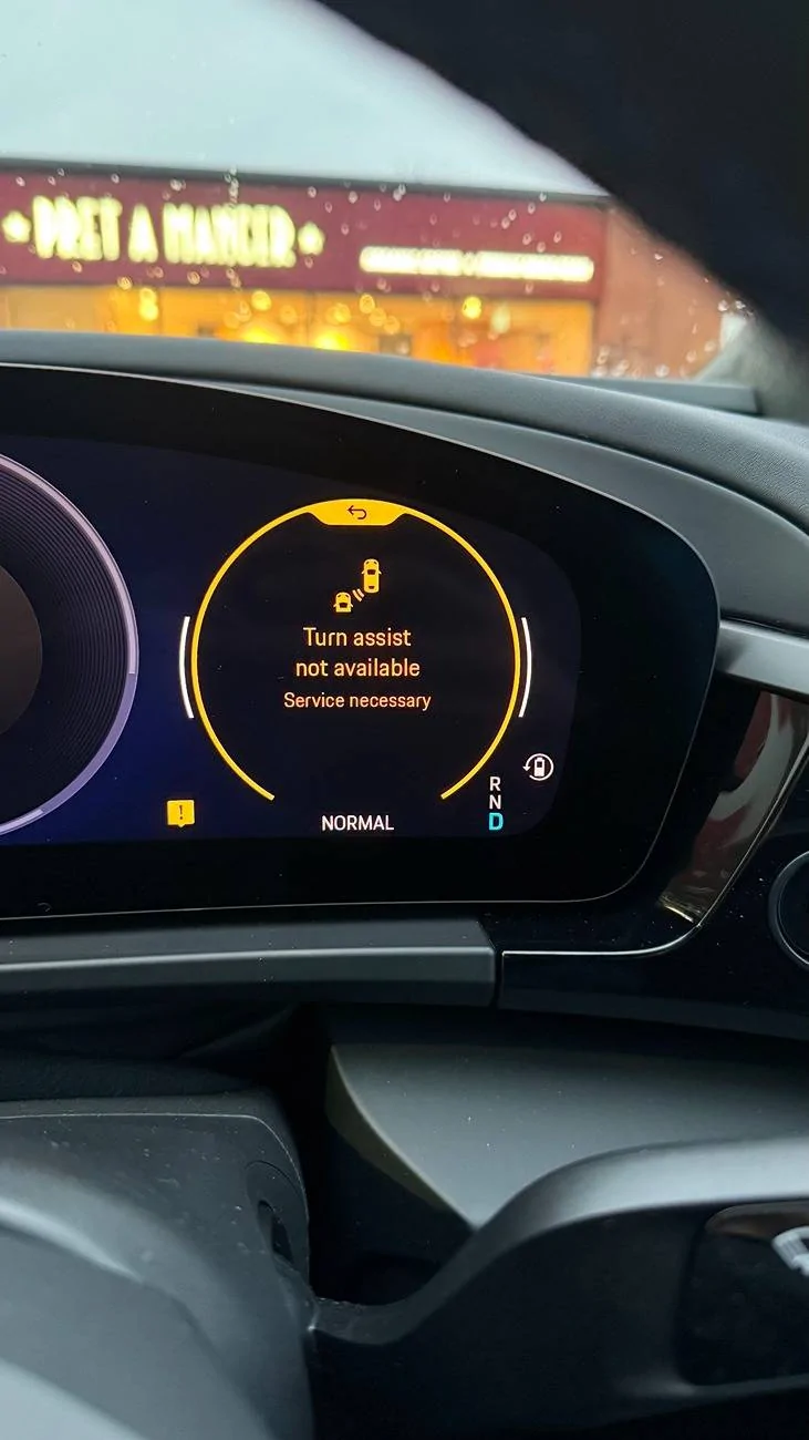 Electric Macan EV 4000km... and a SAFETY fail :-( IMG_1798