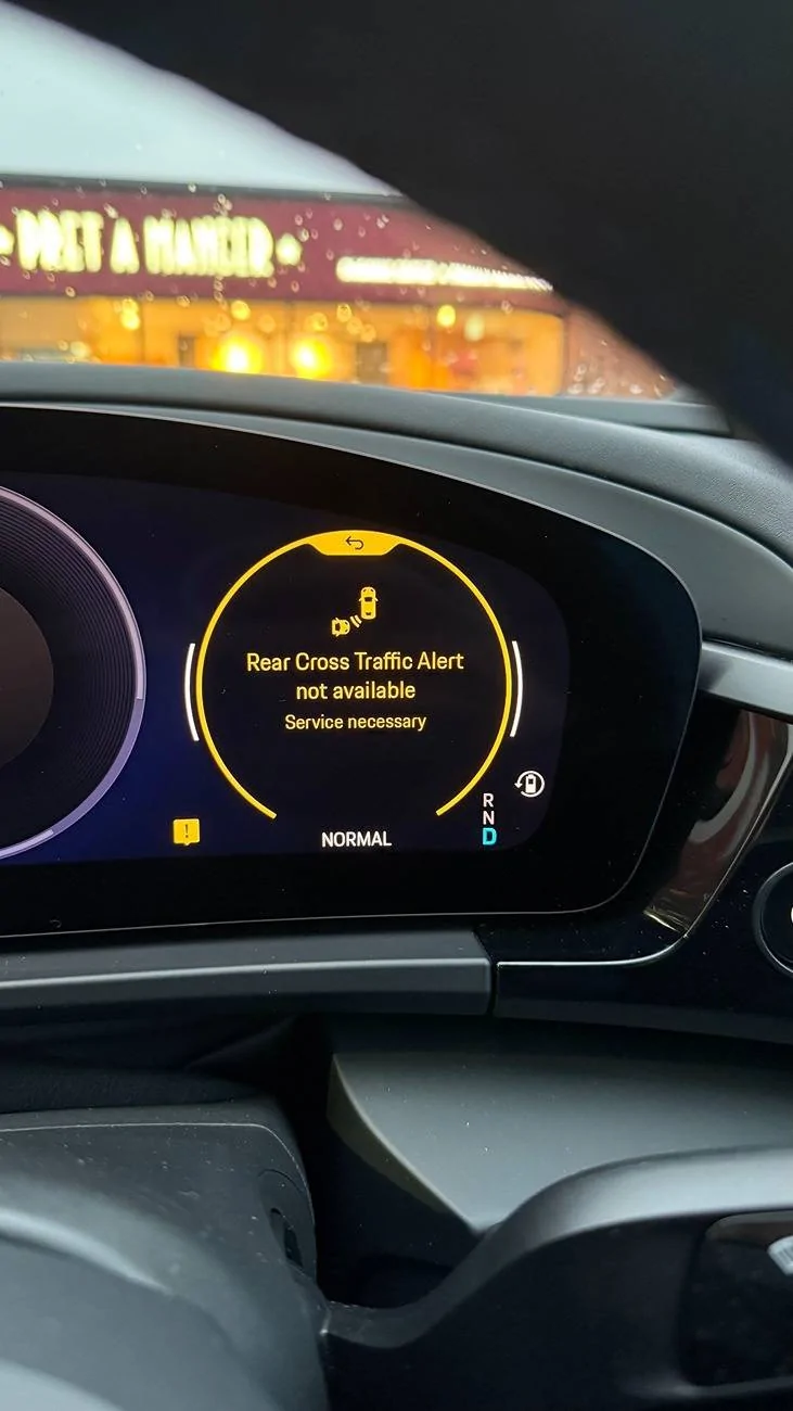 Electric Macan EV 4000km... and a SAFETY fail :-( IMG_1803
