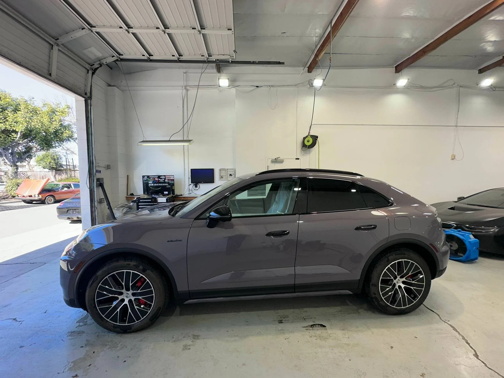 Electric Macan EV Brand New 2025 Macan EV 4S Lease Transfer CDCDB08F-4D93-451B-8520-E14B5F8413FB